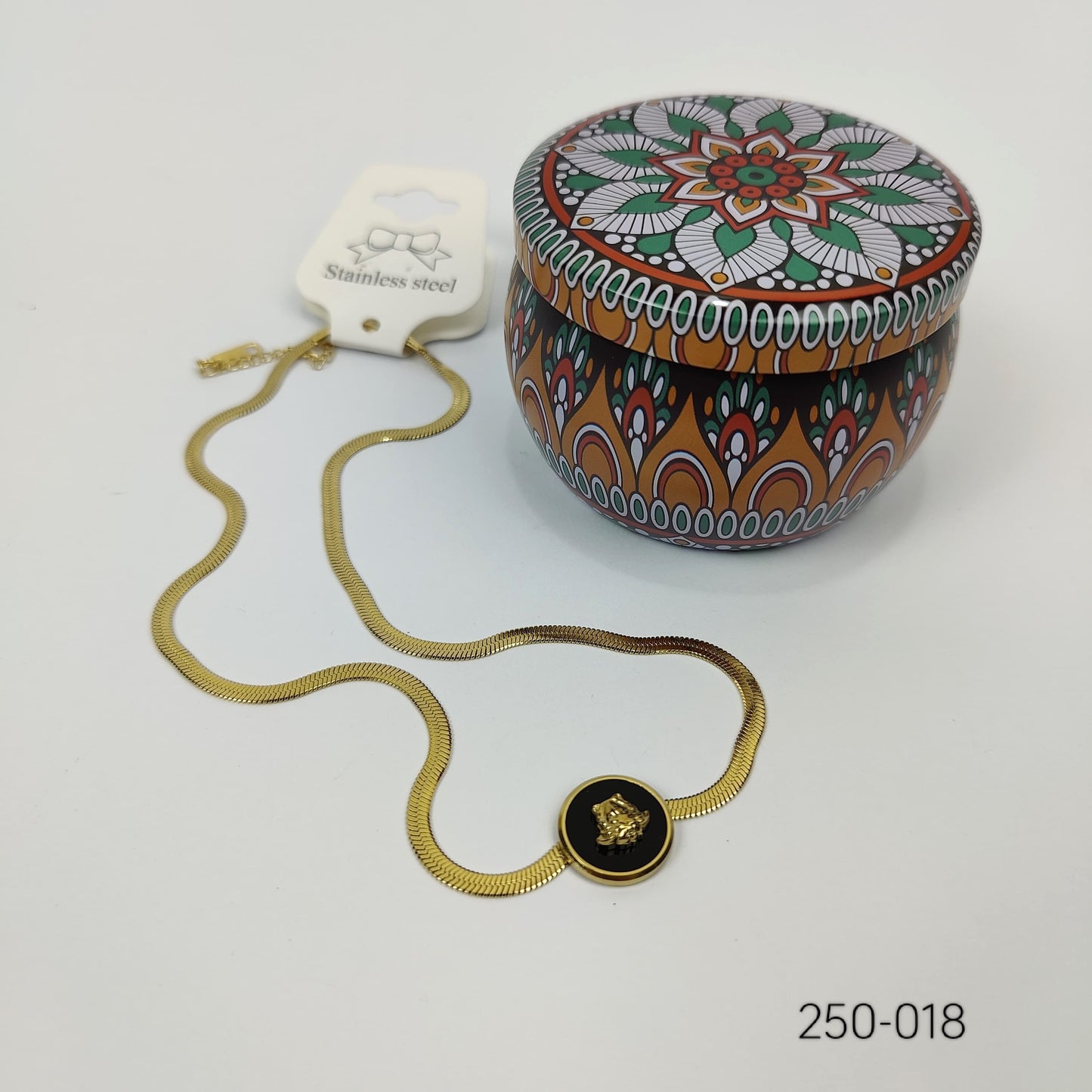 Regal Lion Necklace - 250-018