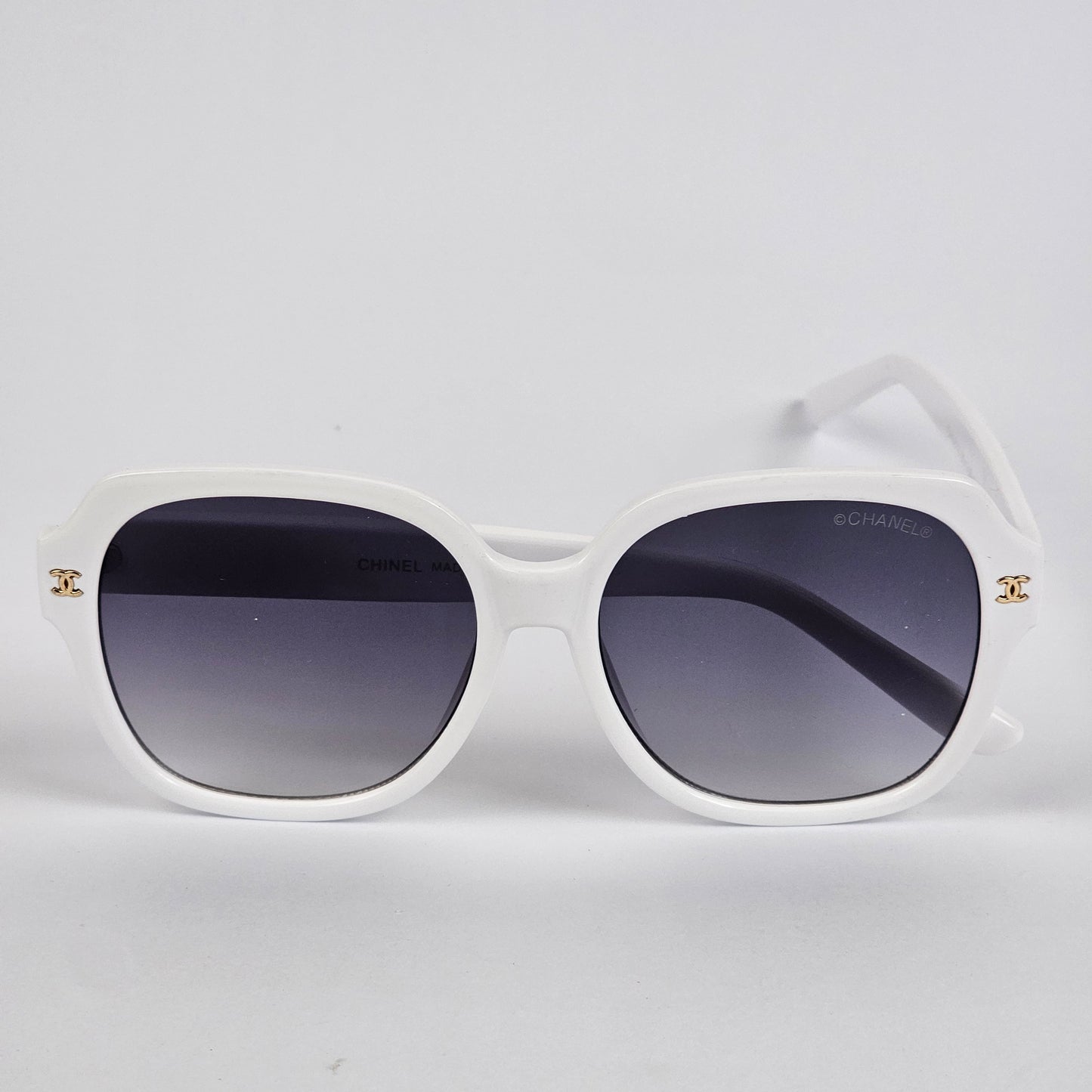 Big Round - Chanel - CH0816 - White