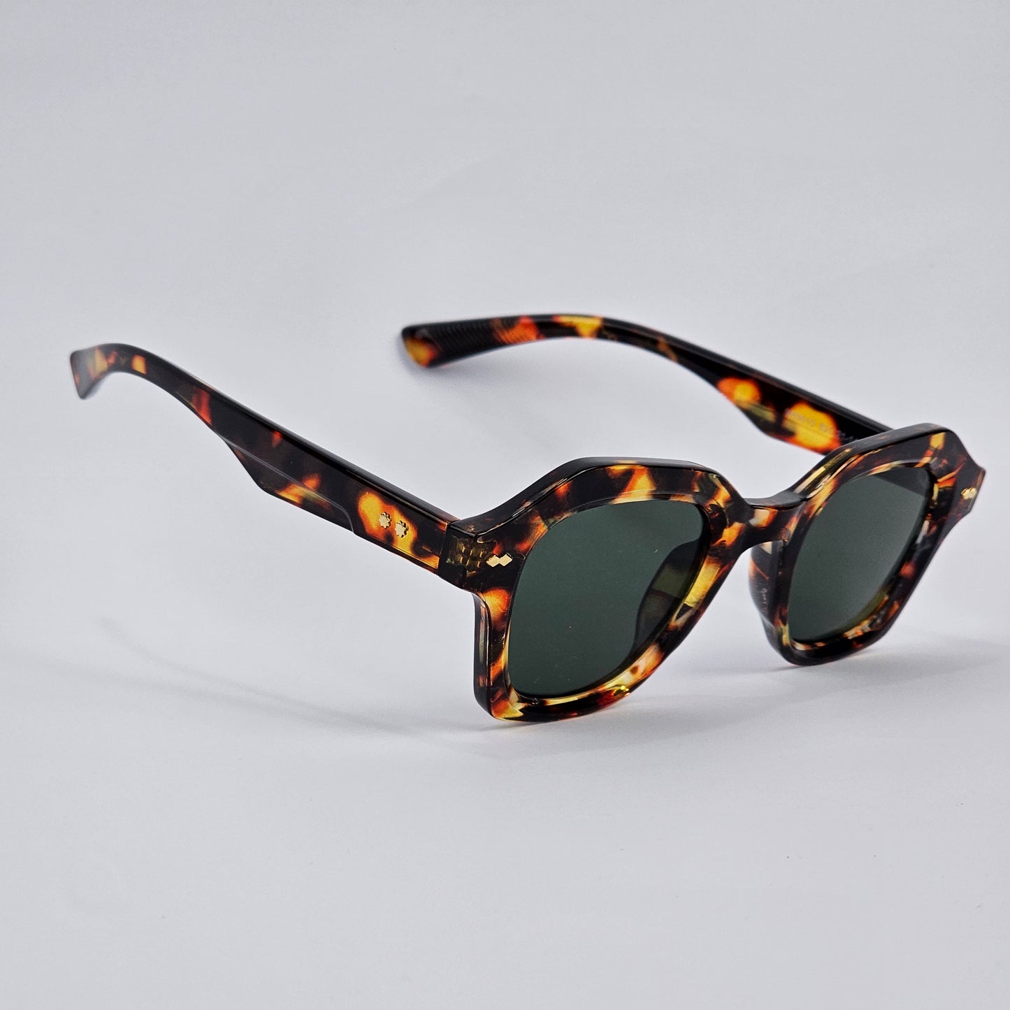 Chic - Unjaded - M65010