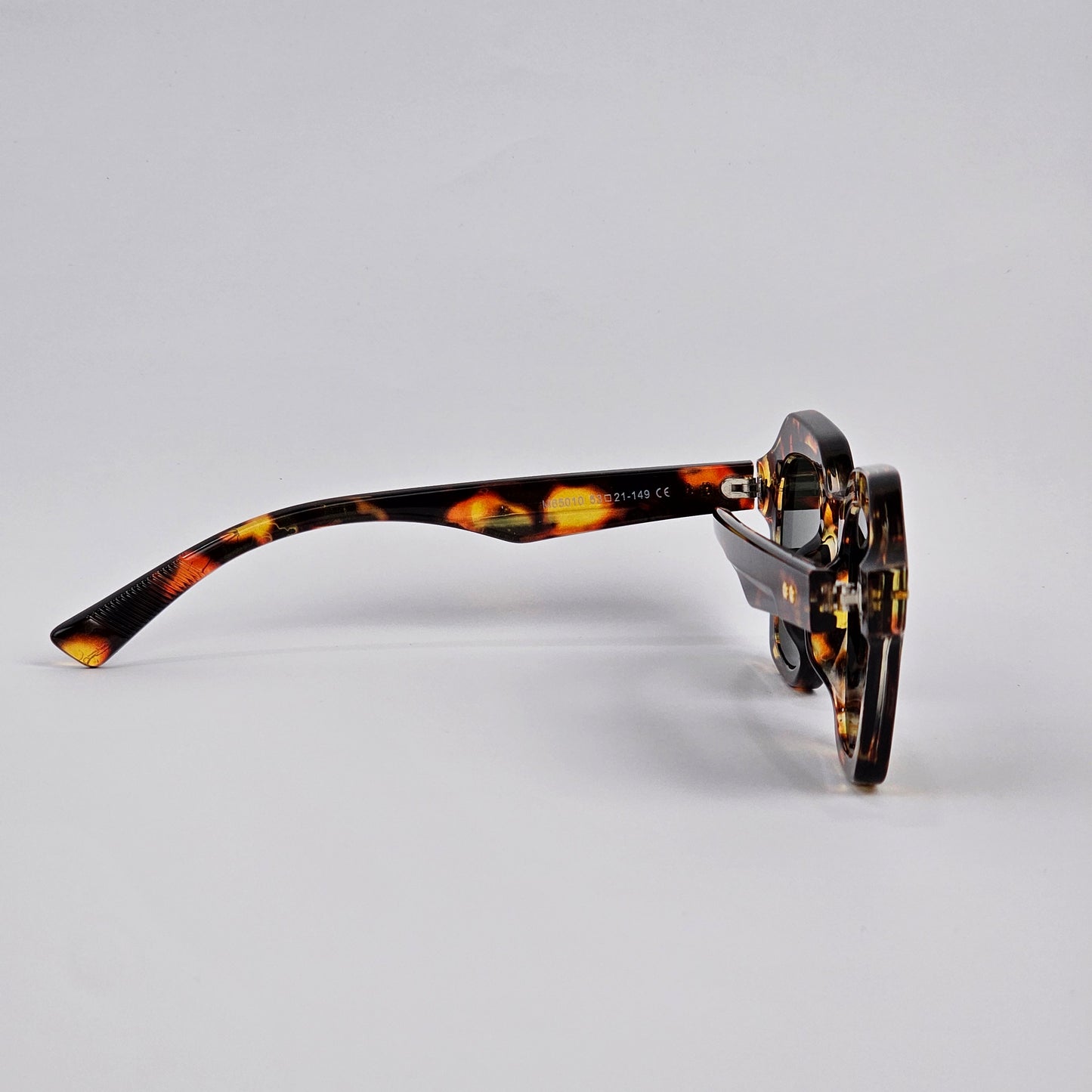 Chic - Unjaded - M65010