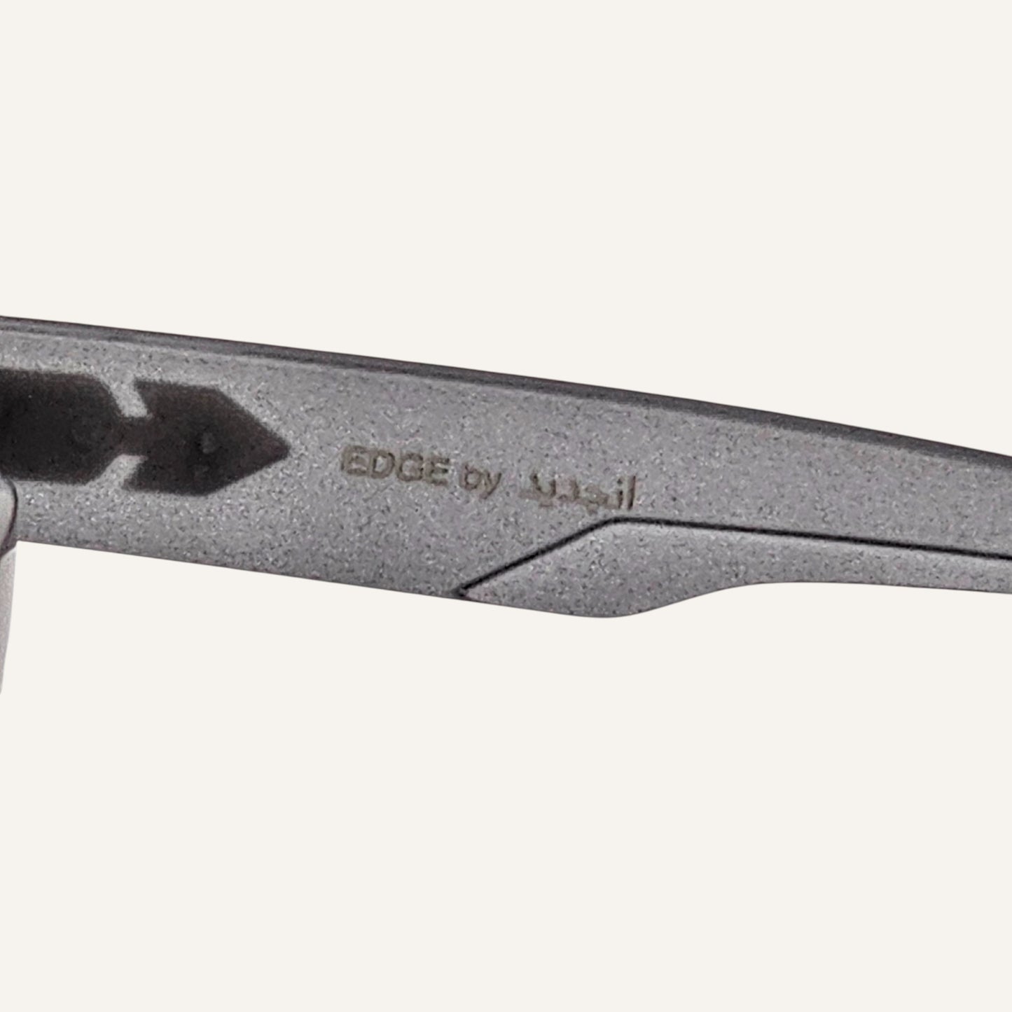 Edge - Unjaded - F0477 - Grey