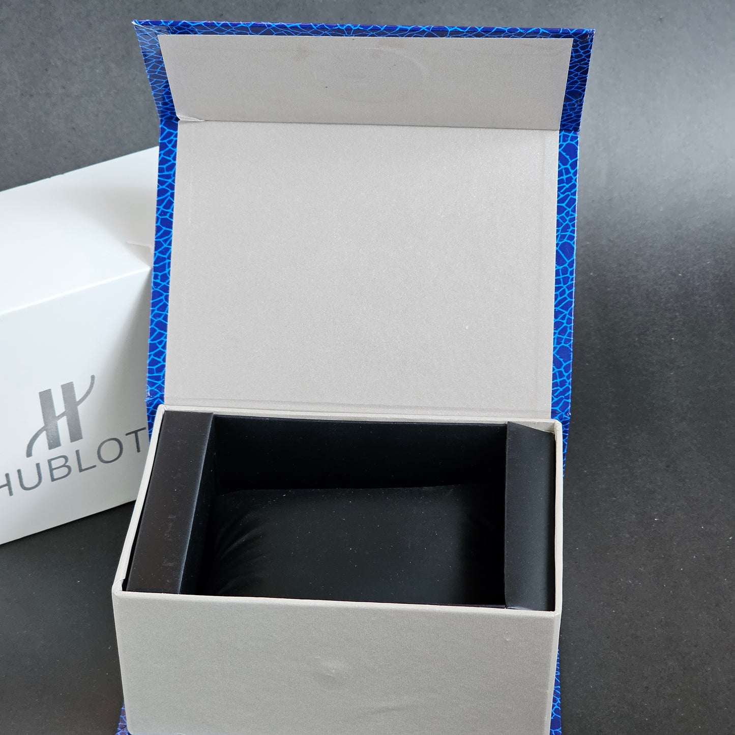 Hublot Gift Packaging (Magnetic)