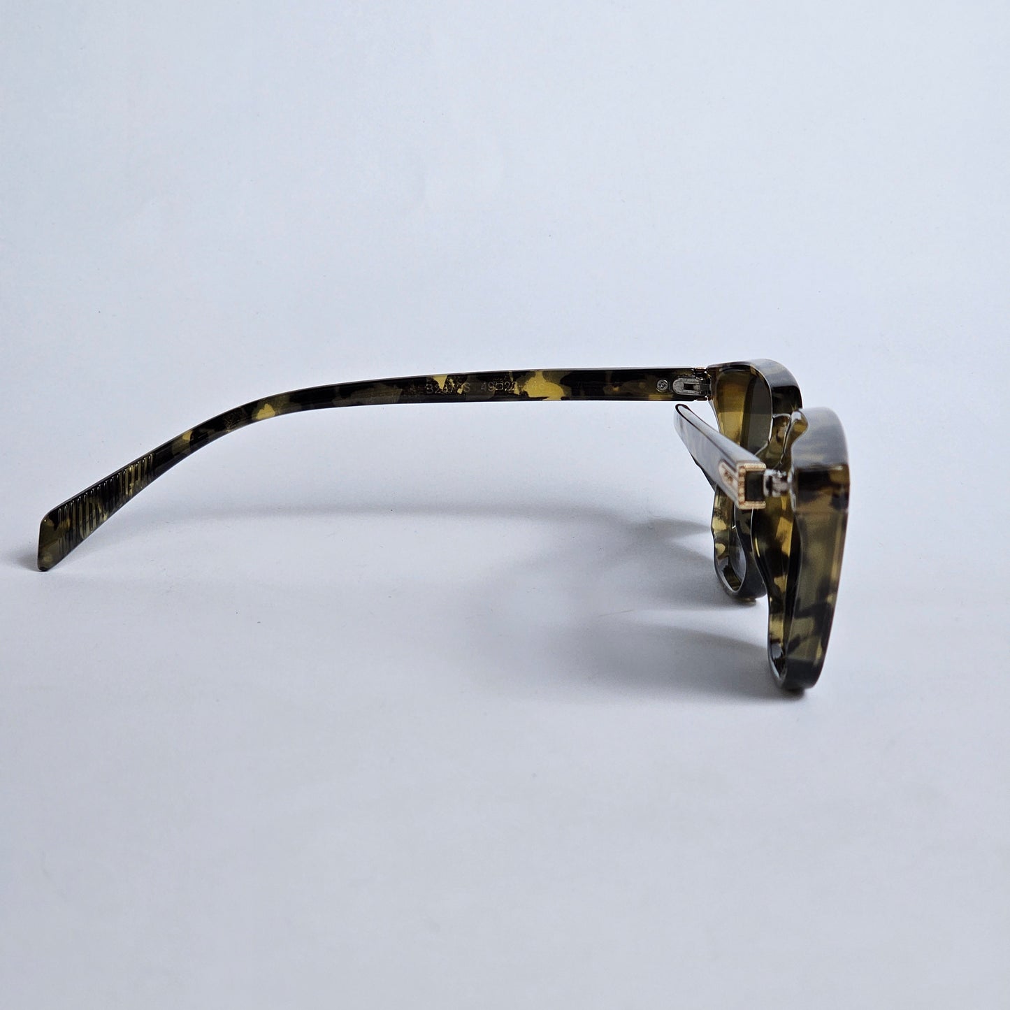 Cipher - Jacques Marie Mage - B2372S - Tortoise