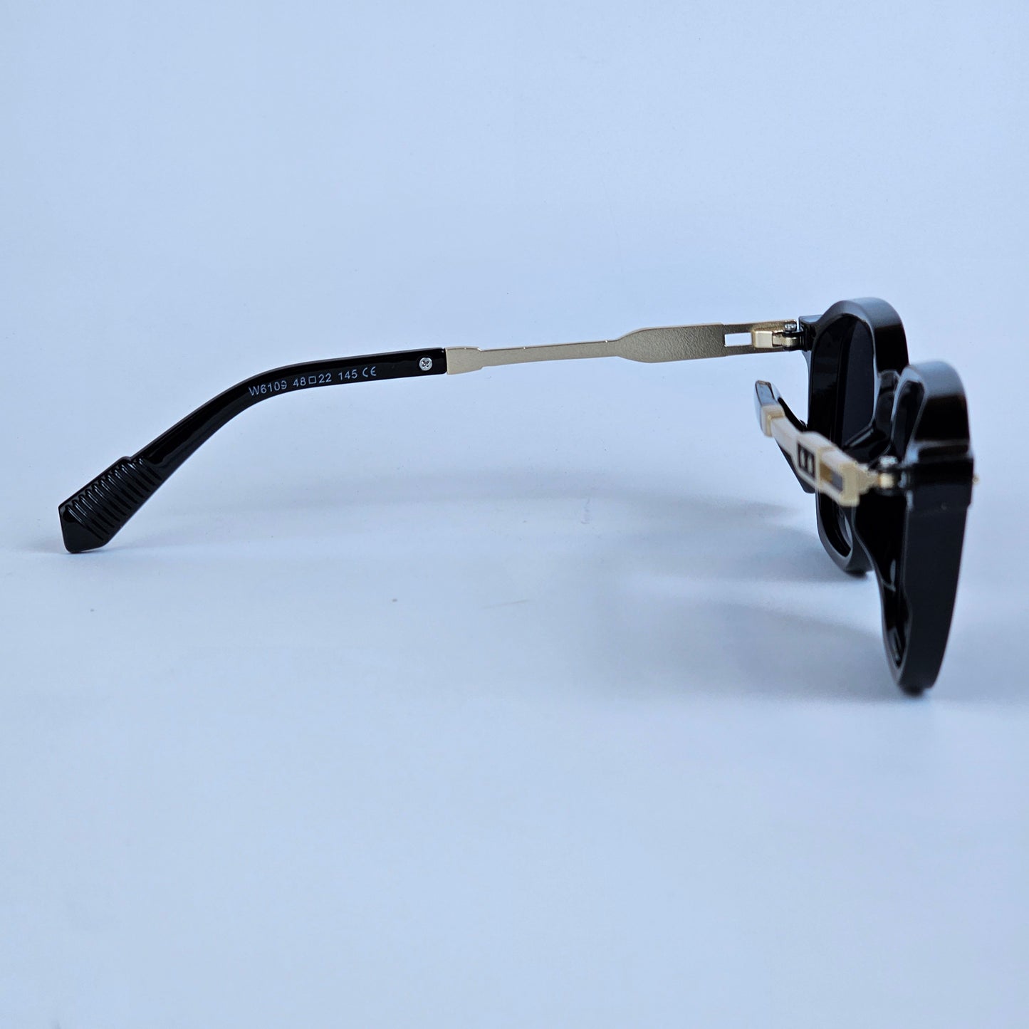 Bling - Unjaded - 6109 - Gold/black