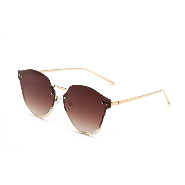 Riveting Cats Eyes Sunglasses