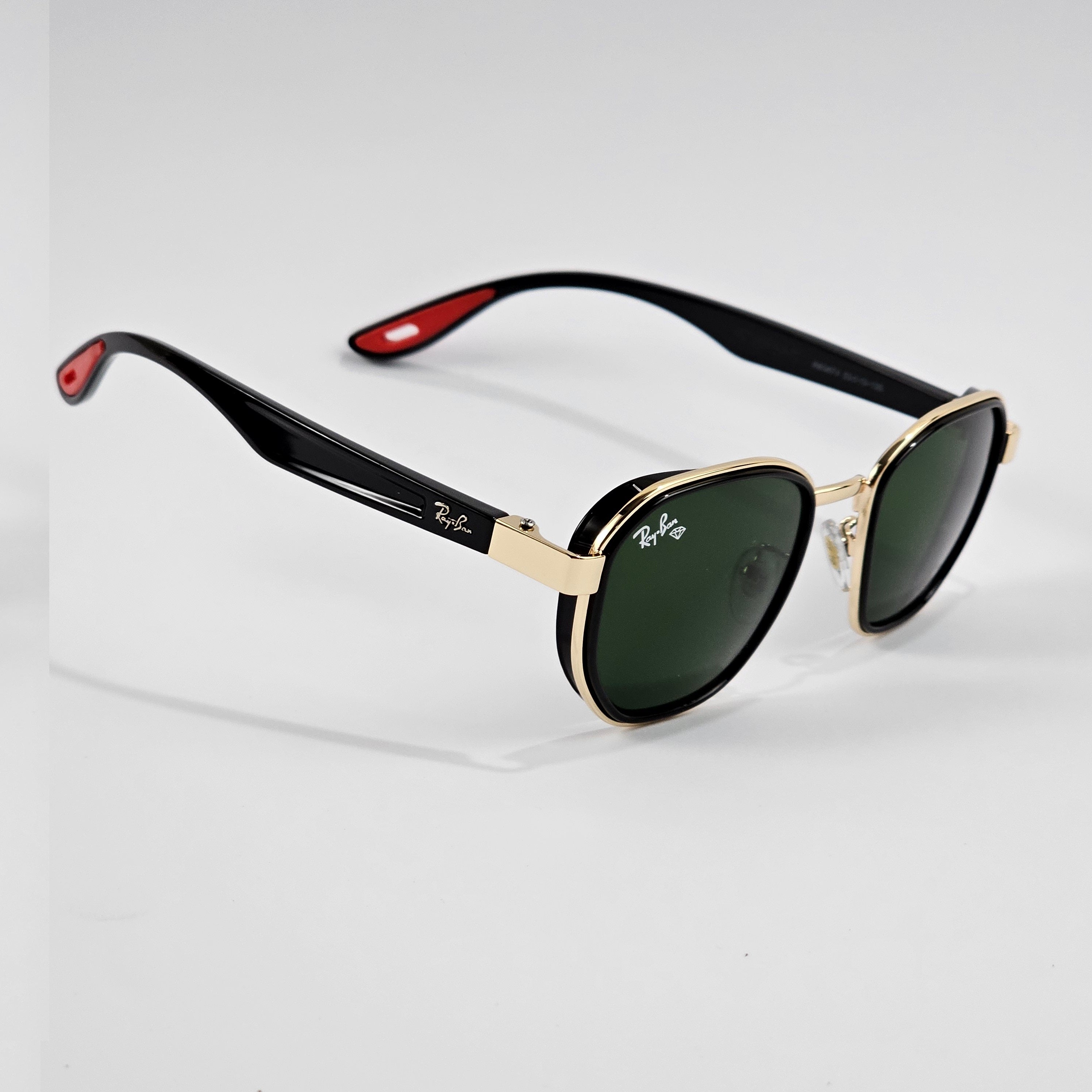 Scuderia Ferrari - RB - 3674 - Gold - Unisex – Unjaded