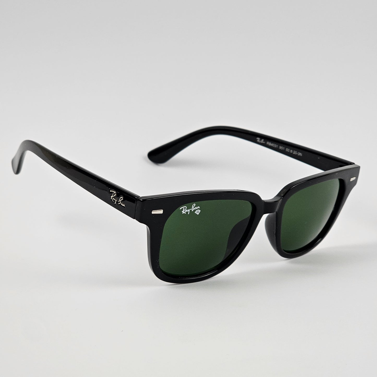 Square Wayfarer - RB - 4031 - Black - Gloss