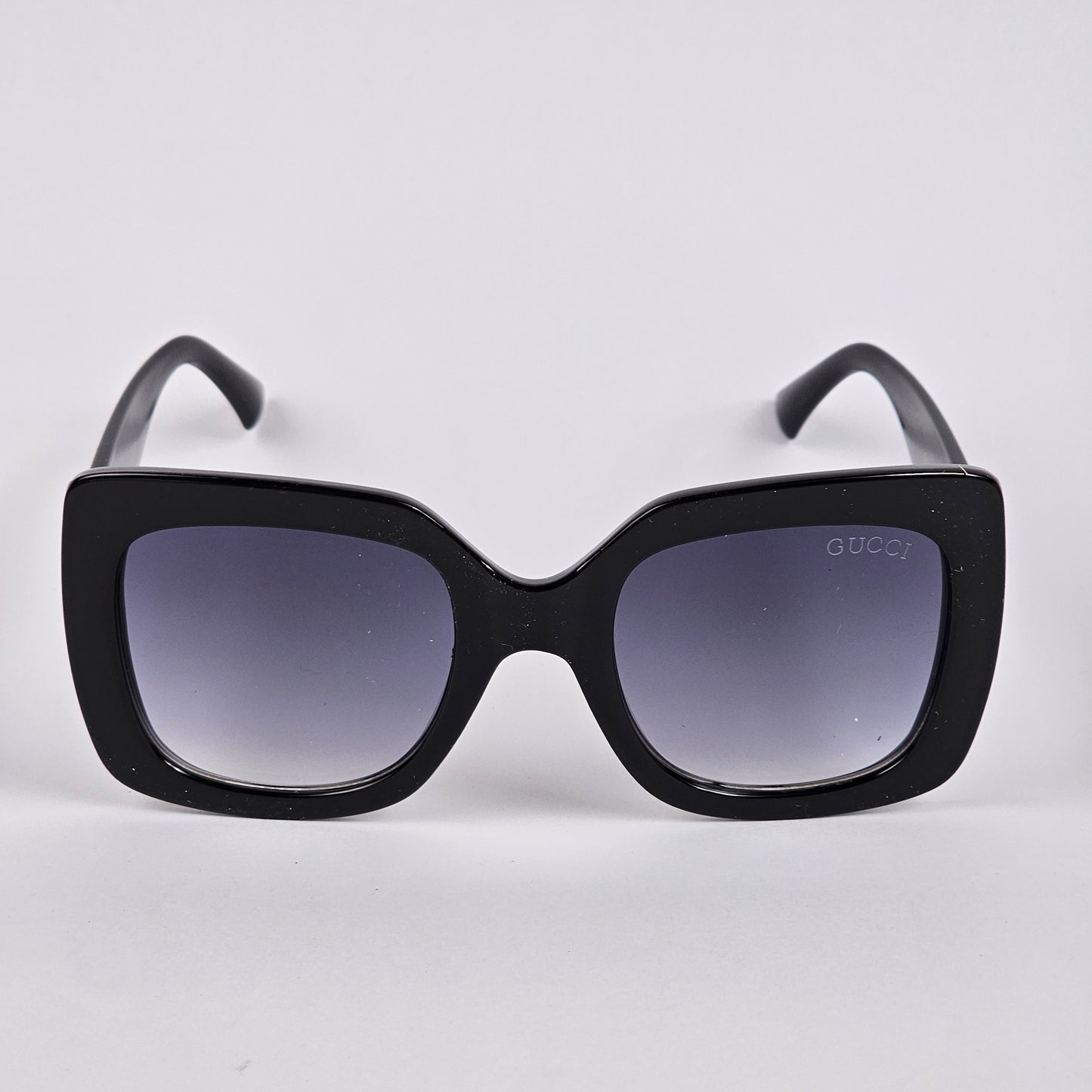 Big Square - Gucci - GG0084S - Black