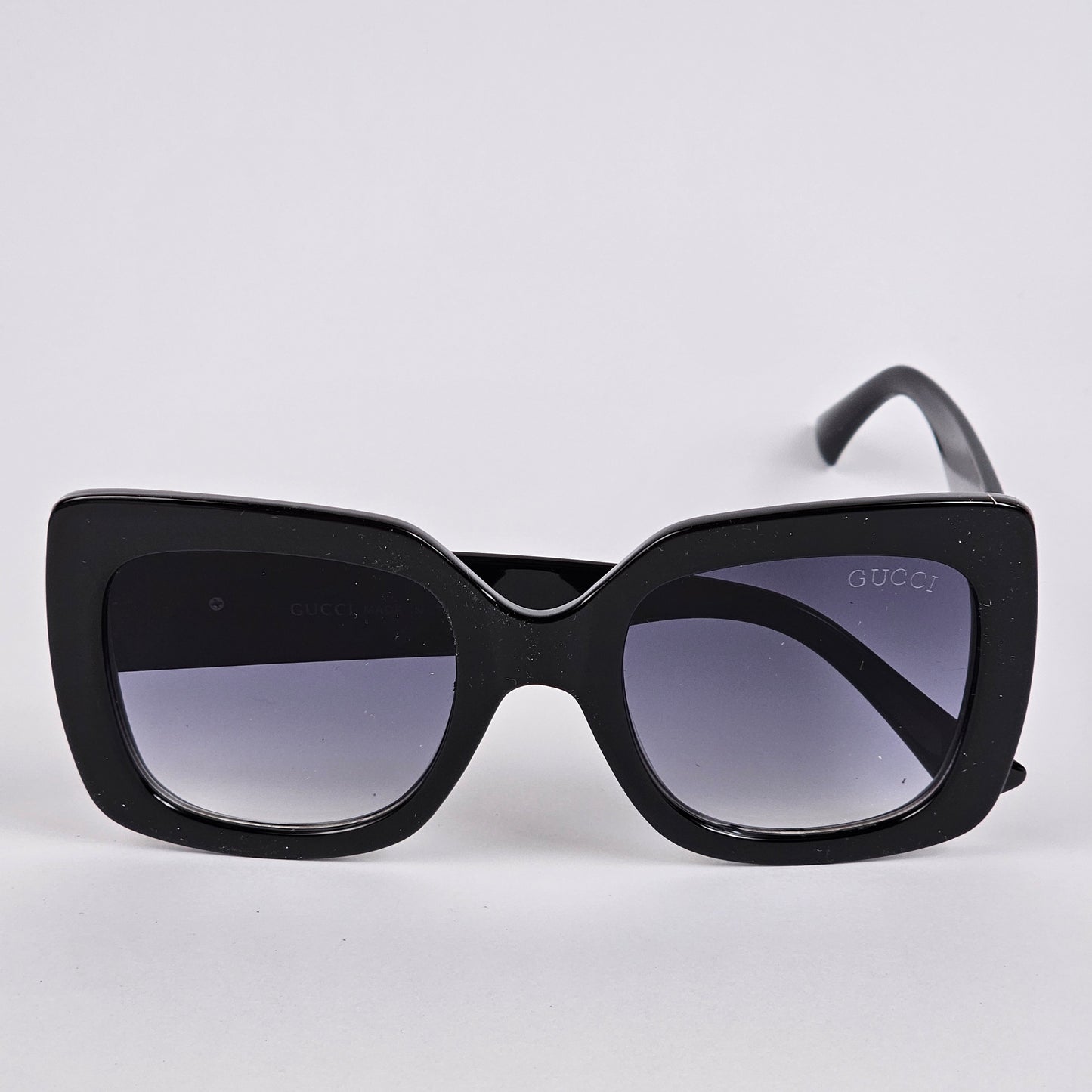 Big Square - Gucci - GG0084S - Black