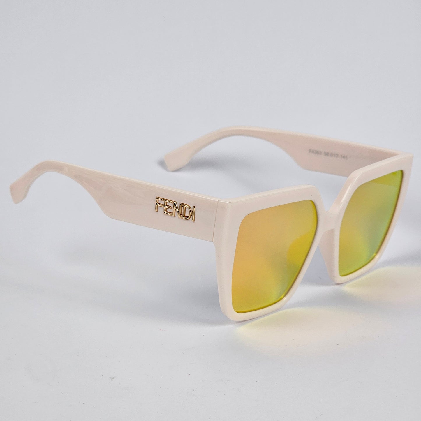 Squared - Fendi - F4363 - White/Gold