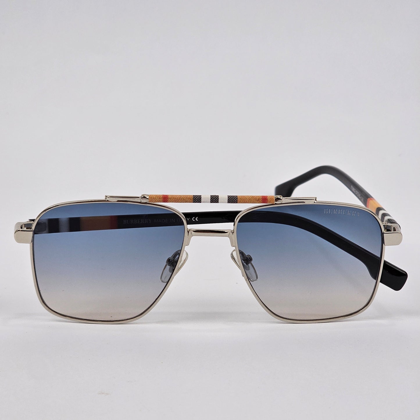 Burberry Bridged - T0902 - Silver