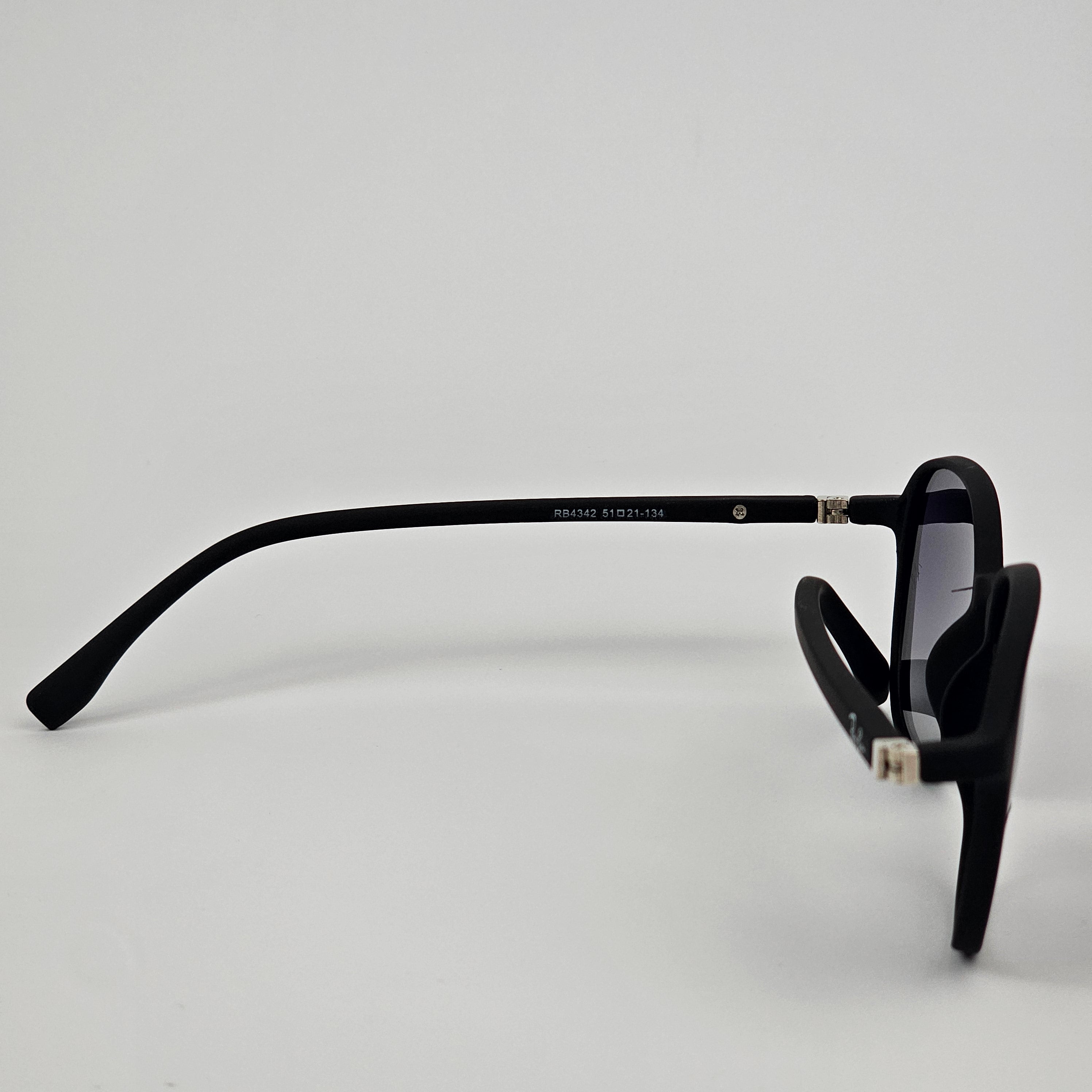 Thalia (lightweight) - RB - 4342 - Polarized - Black/Gradient - Unisex