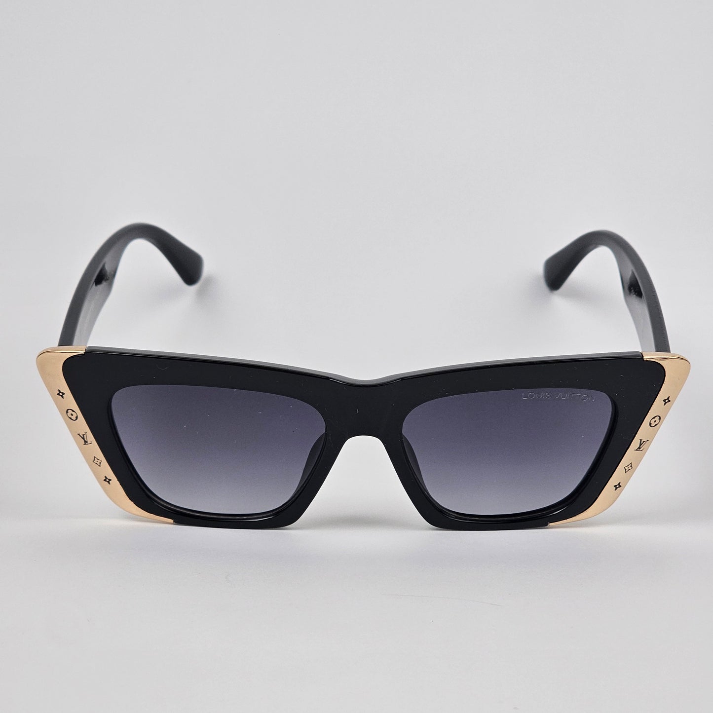 Cat Eyes - 3035 - Louis Vuitton - Black/Gold