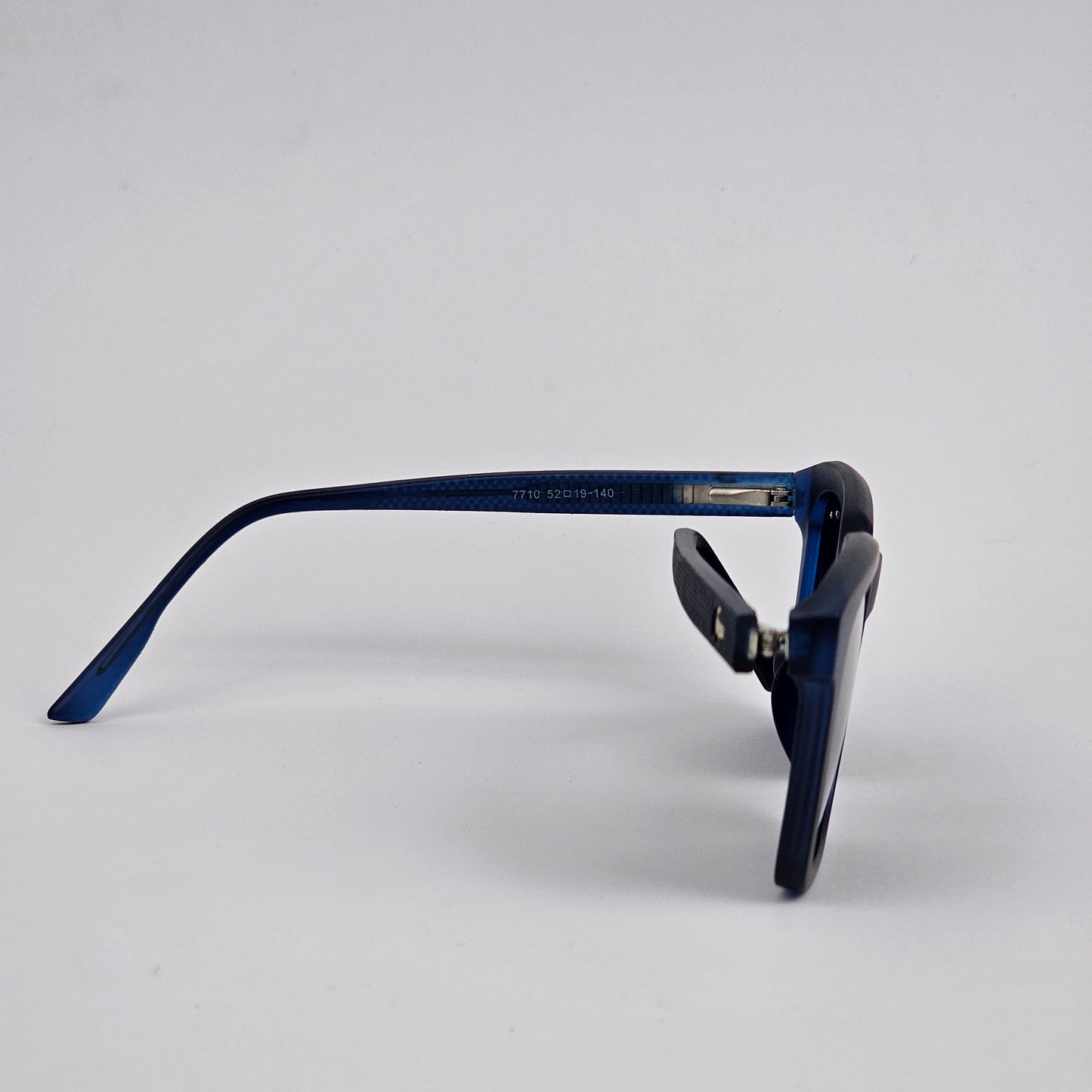 Textured - Lacoste - Acetate - 7710  - Premium - Polarized - Blue