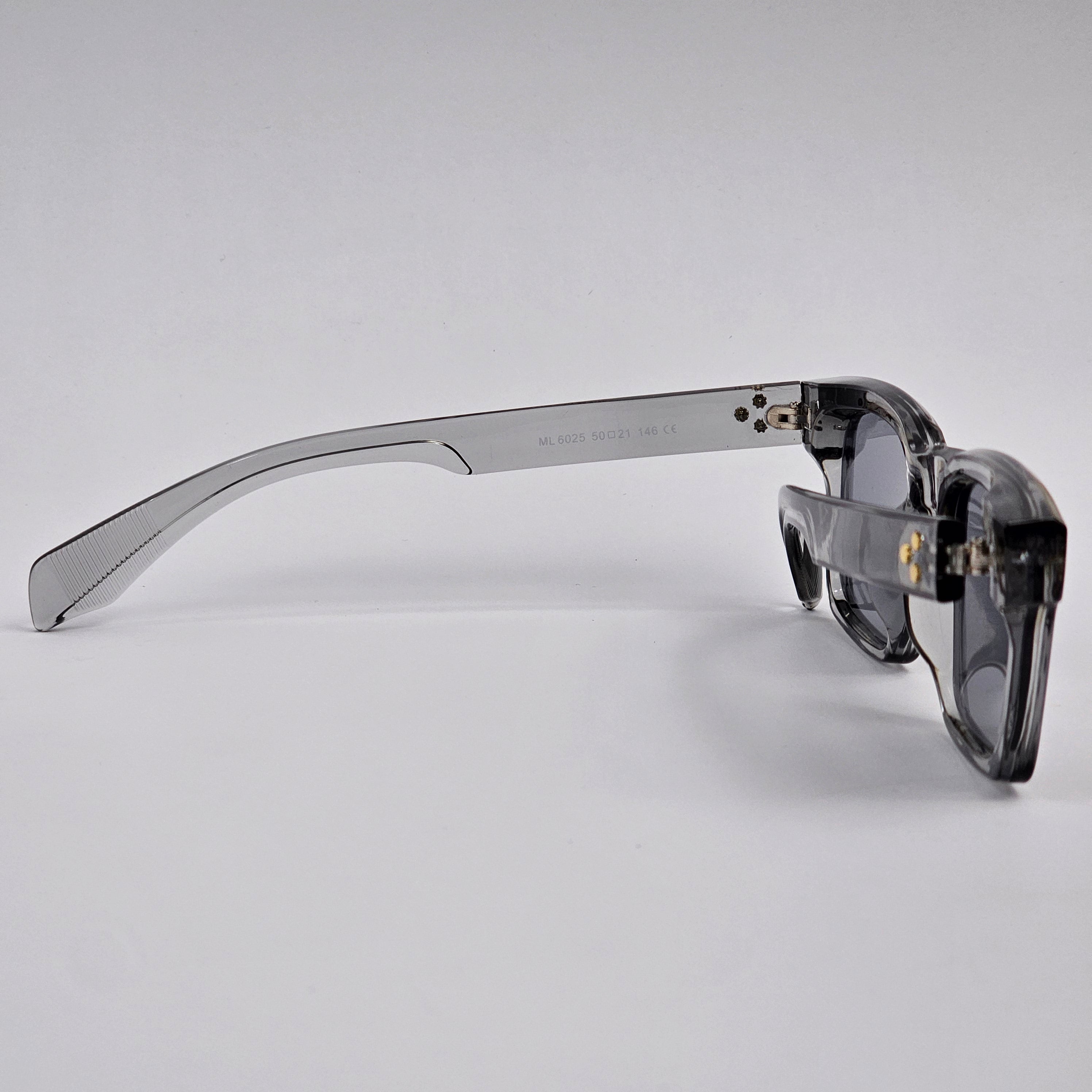 Brick - Unjaded - ML6025 - Transparent