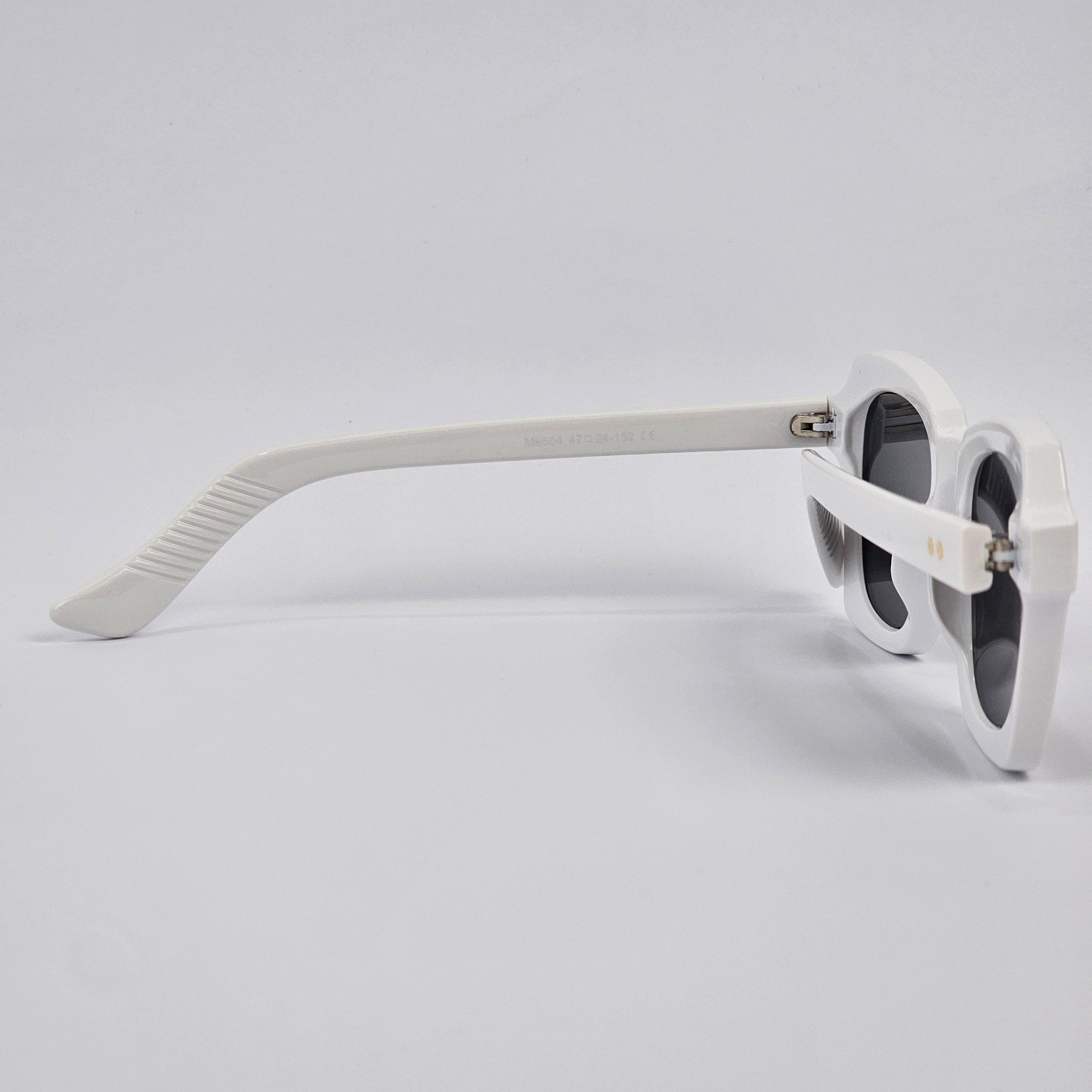 Chic - Unjaded - M6504 - White
