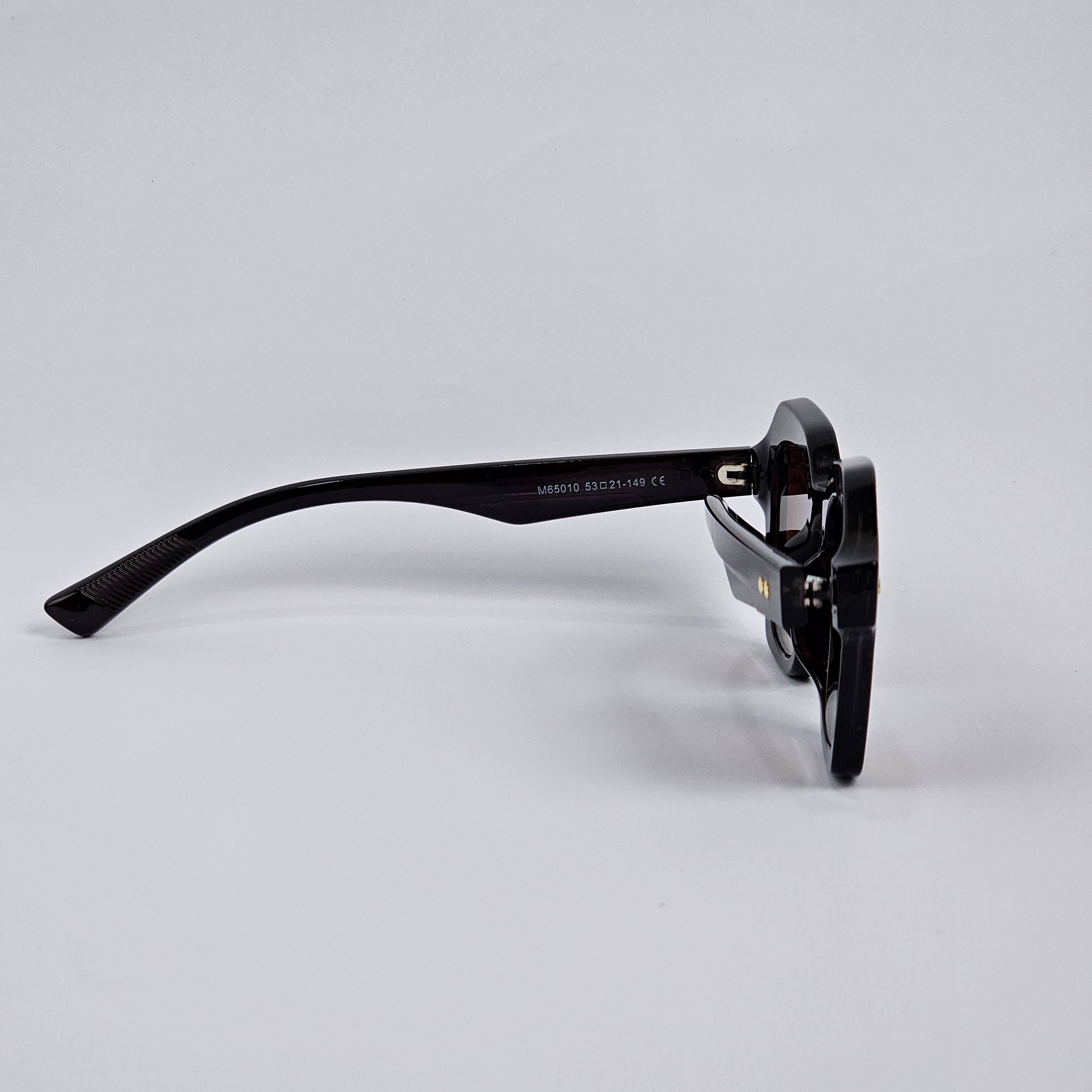 Chic - Unjaded - M65010