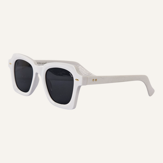 Statement - Unjaded - M65010 - White