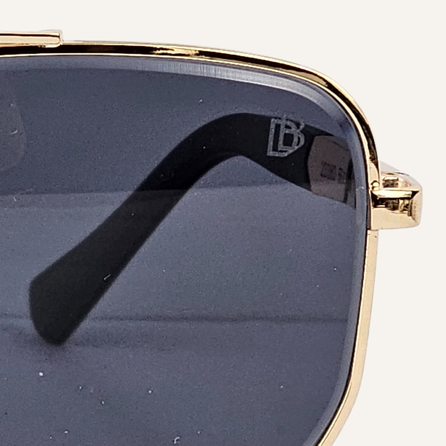 Hexagon - David Beckham - 23383 - Gold/Black