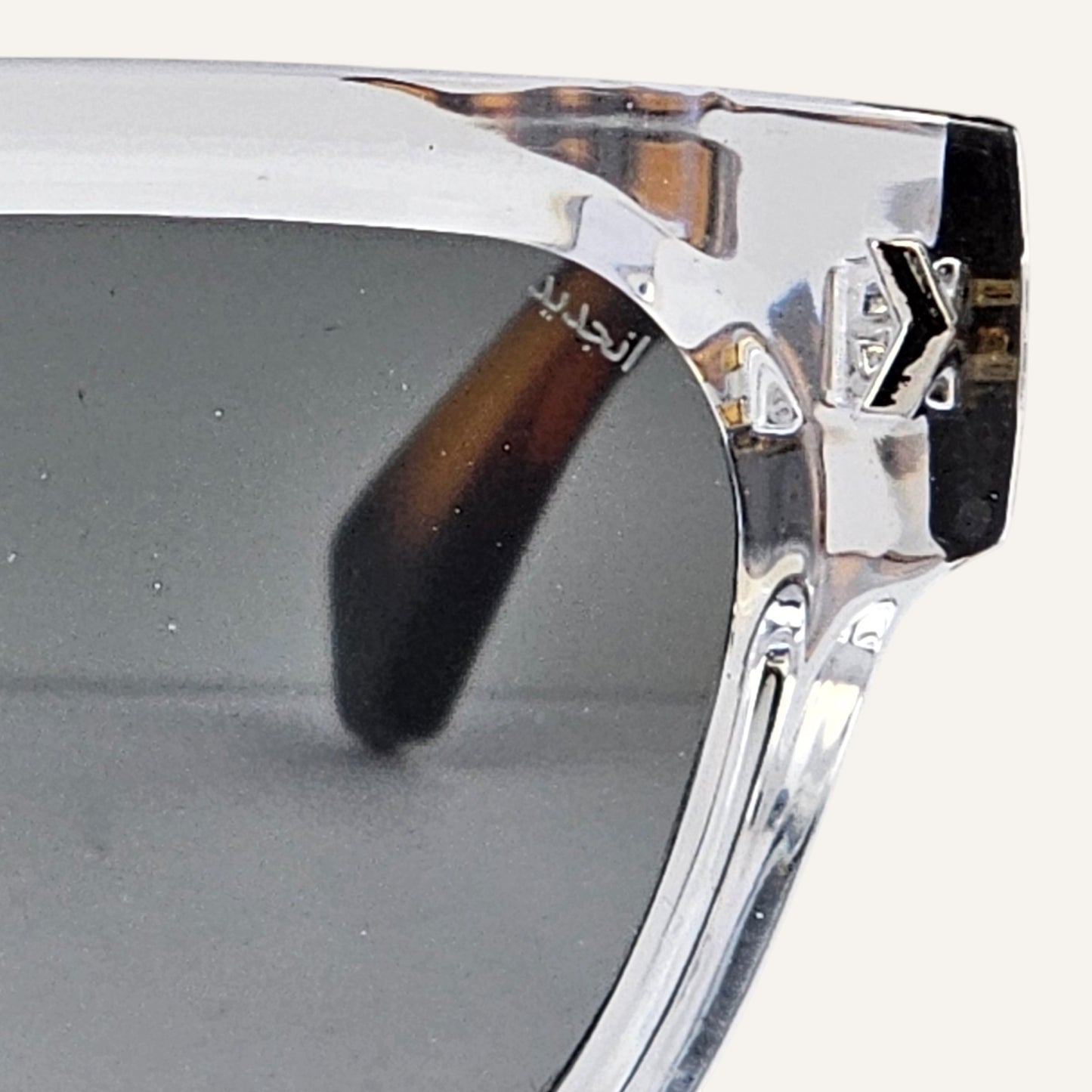 Space - Unjaded - F0483 - Transparent/Tortoise