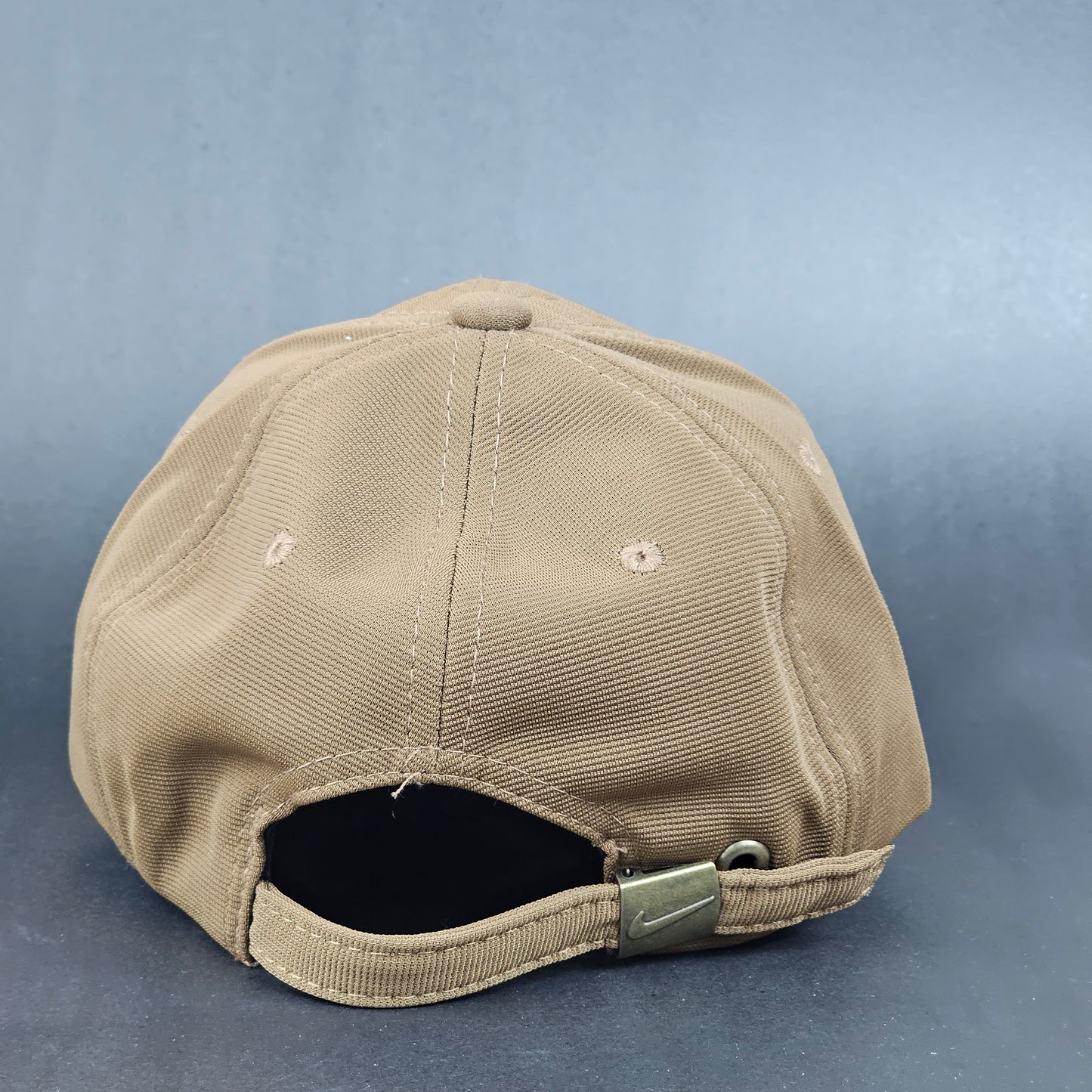 Nike - Multi-Brand - Beige