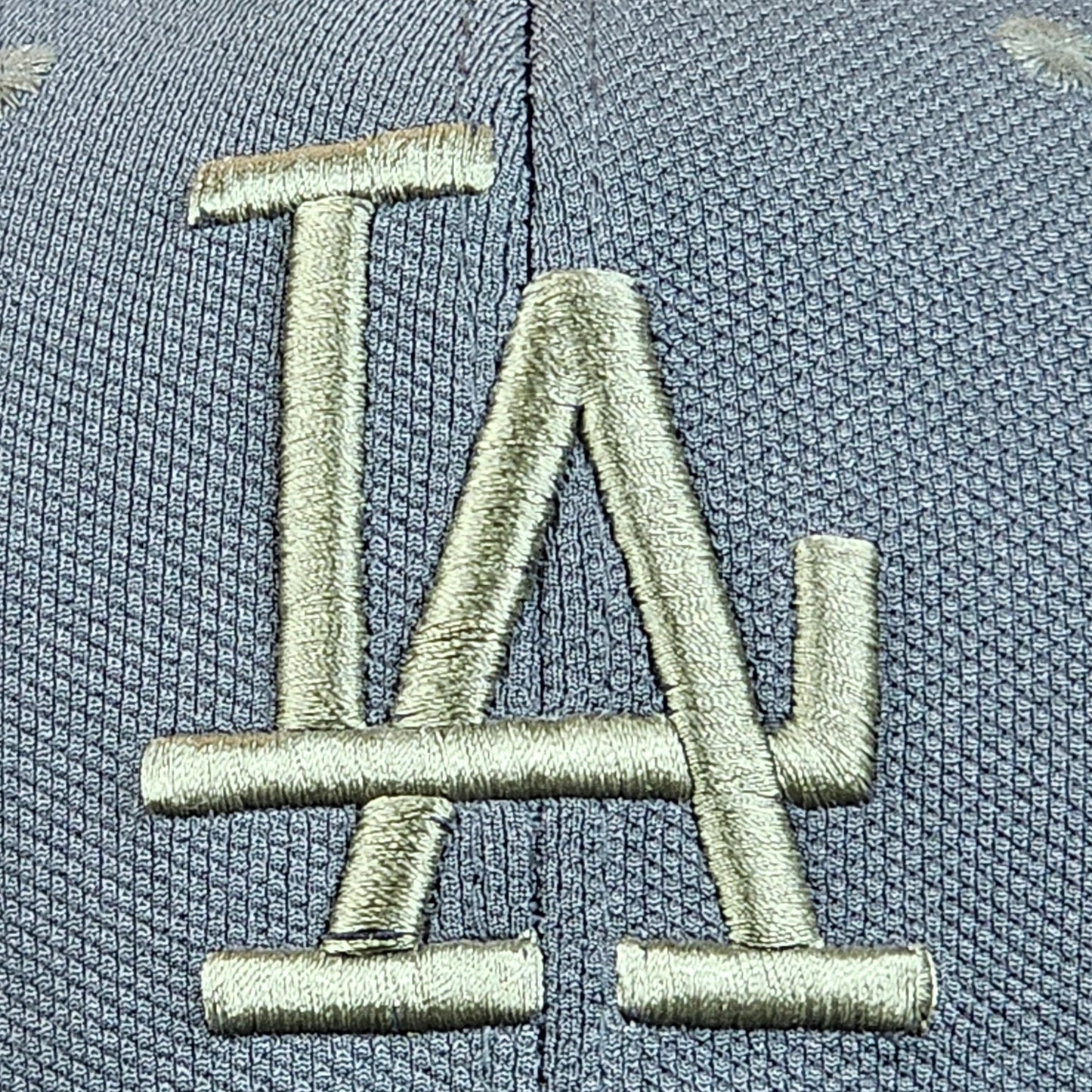LA - Fixed Cap