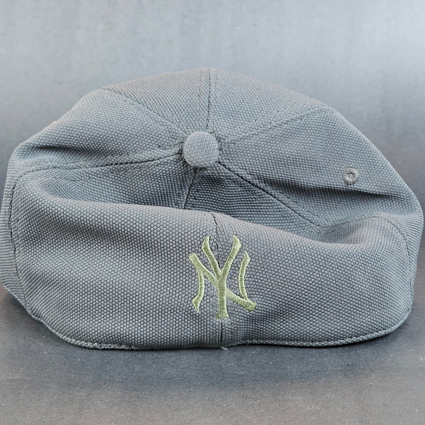 NY Embroidered - Fixed Cap