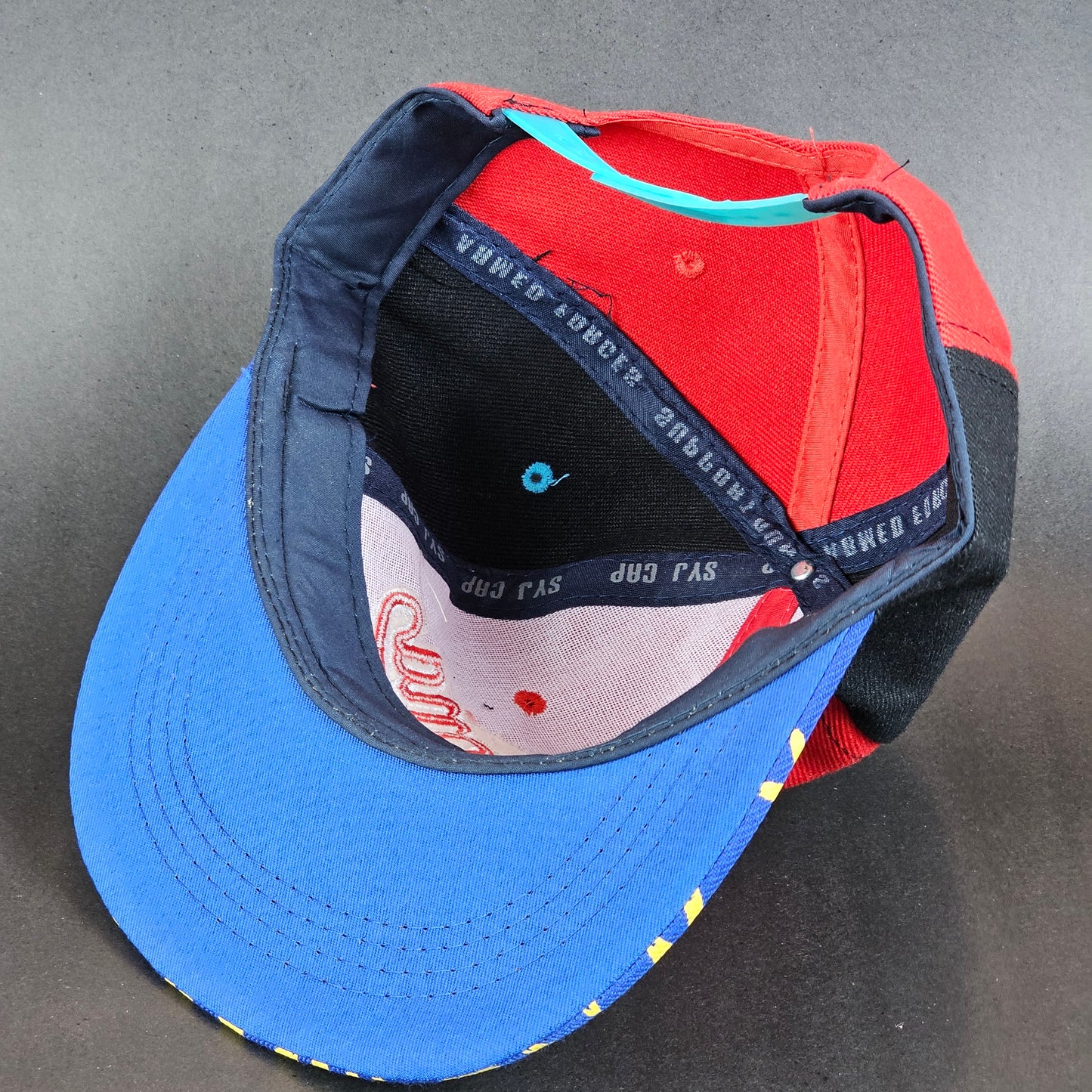 Barcelona Graffiti - Red/Blue - Snapback