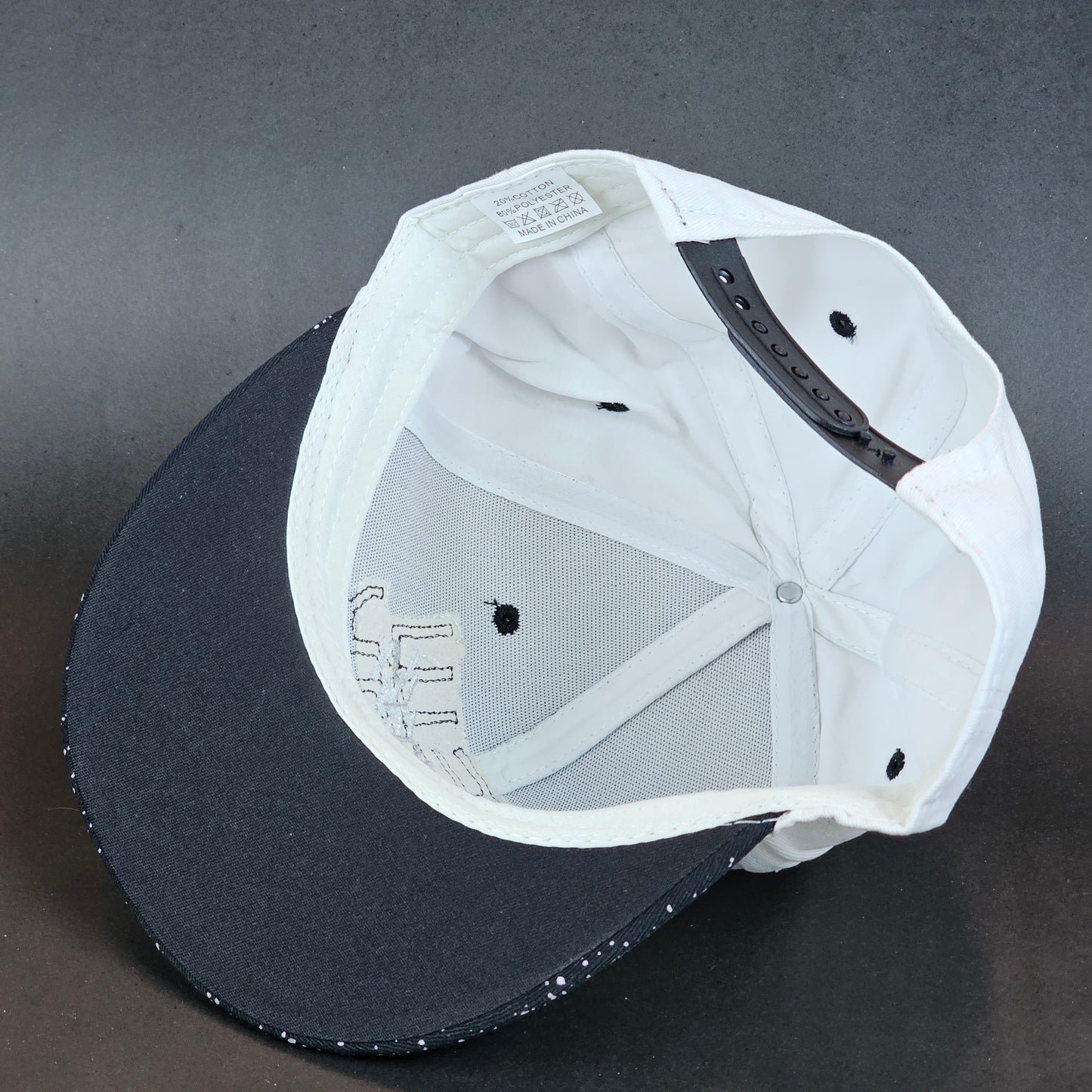 New York - Black/White - Snapback