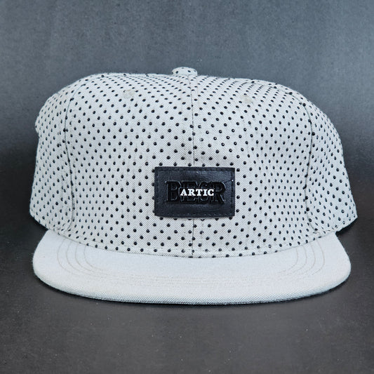 Arctic Dots - White - Snapback