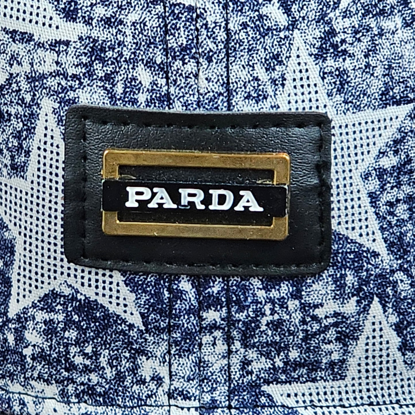 Prada - White/Blue - Snapback
