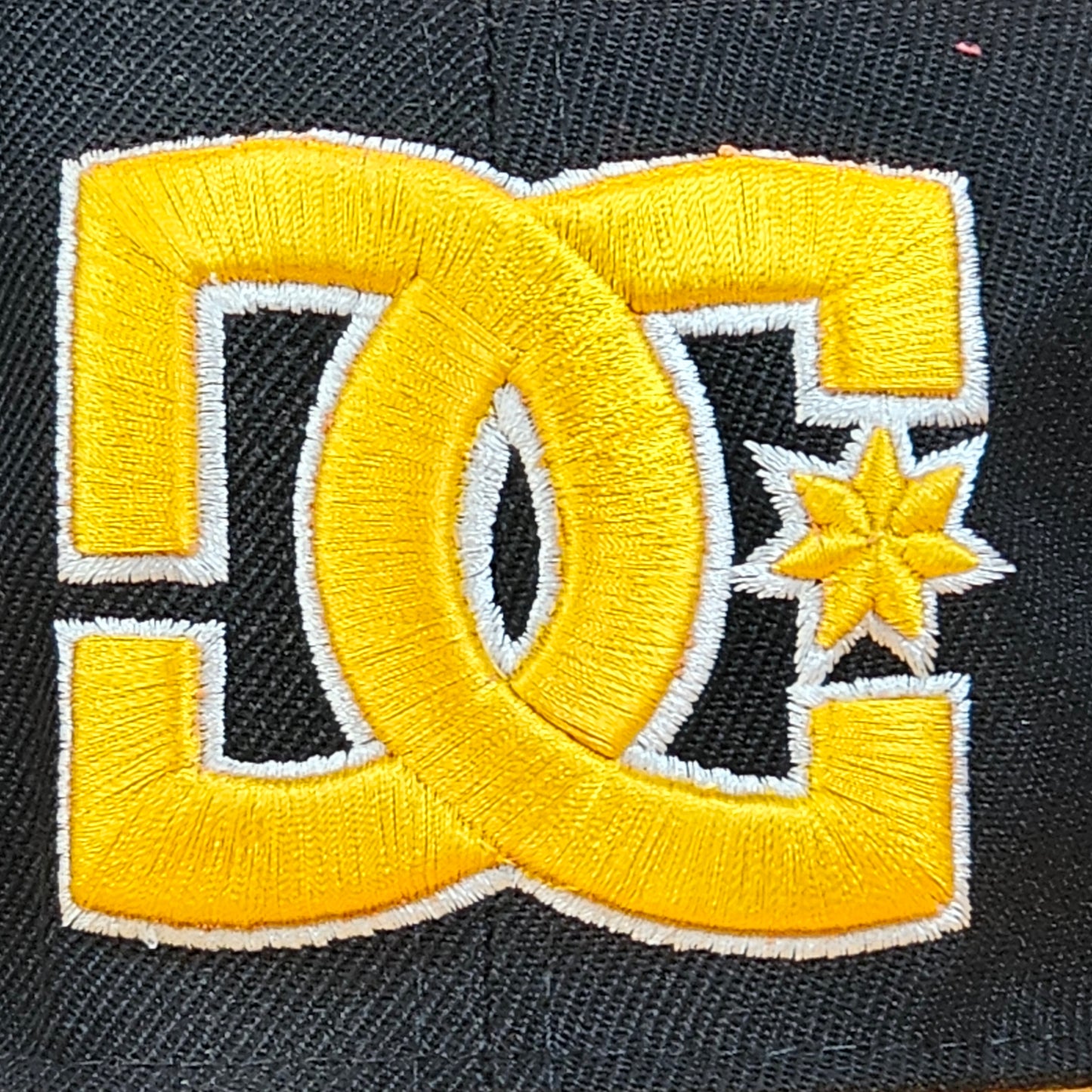 DG - Yellow/Black - Snapback (Fixed)
