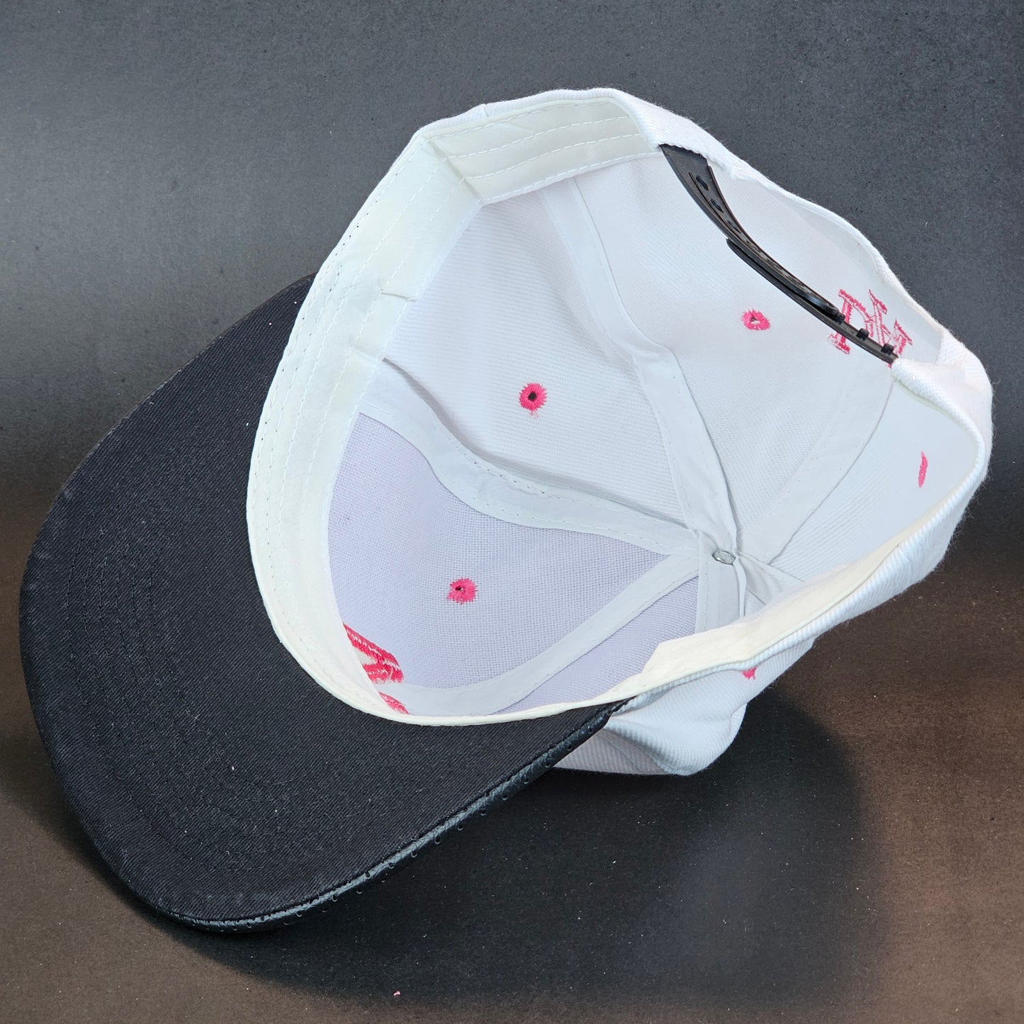 LA - White/Red - Snapback
