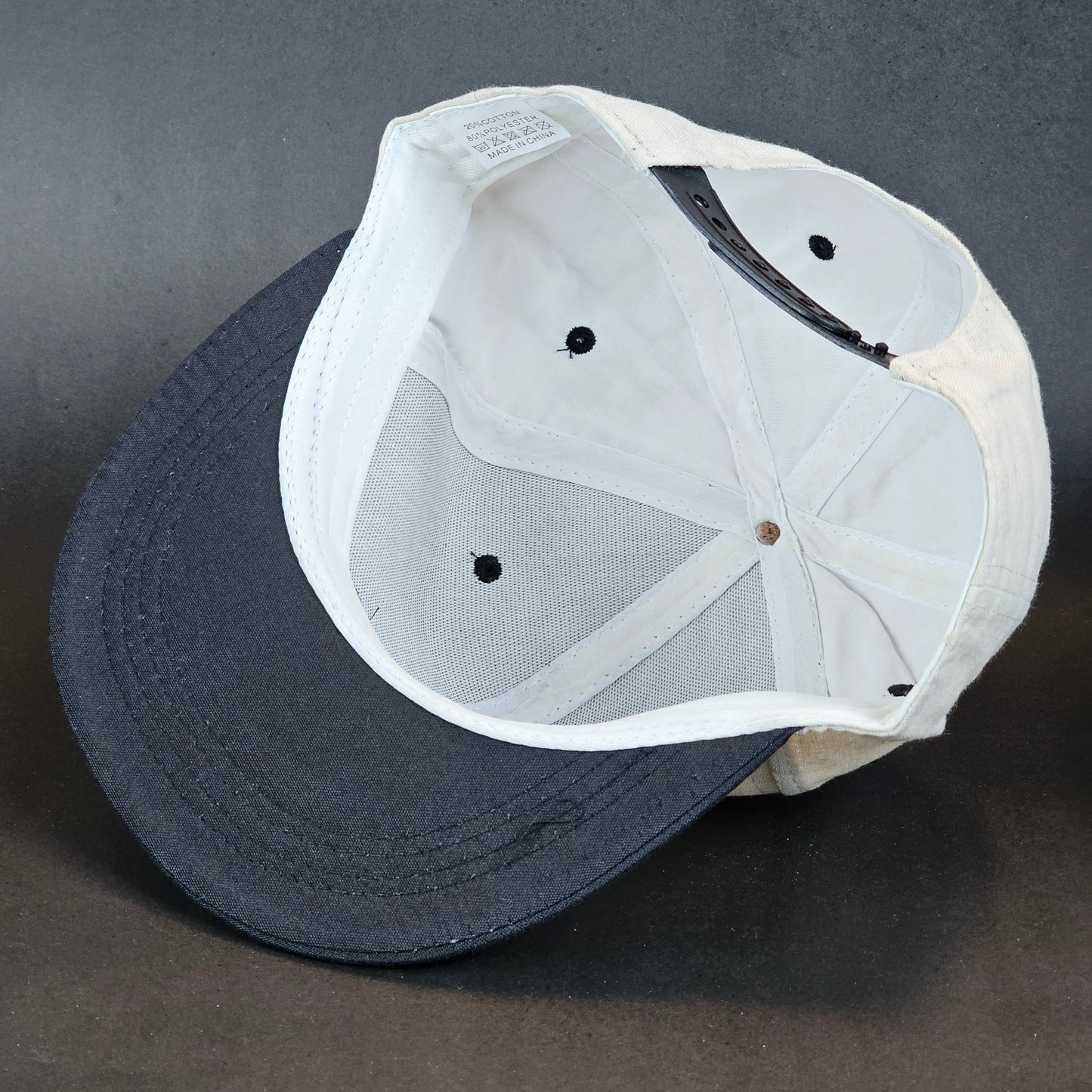 +3 - White/Black - Snapback