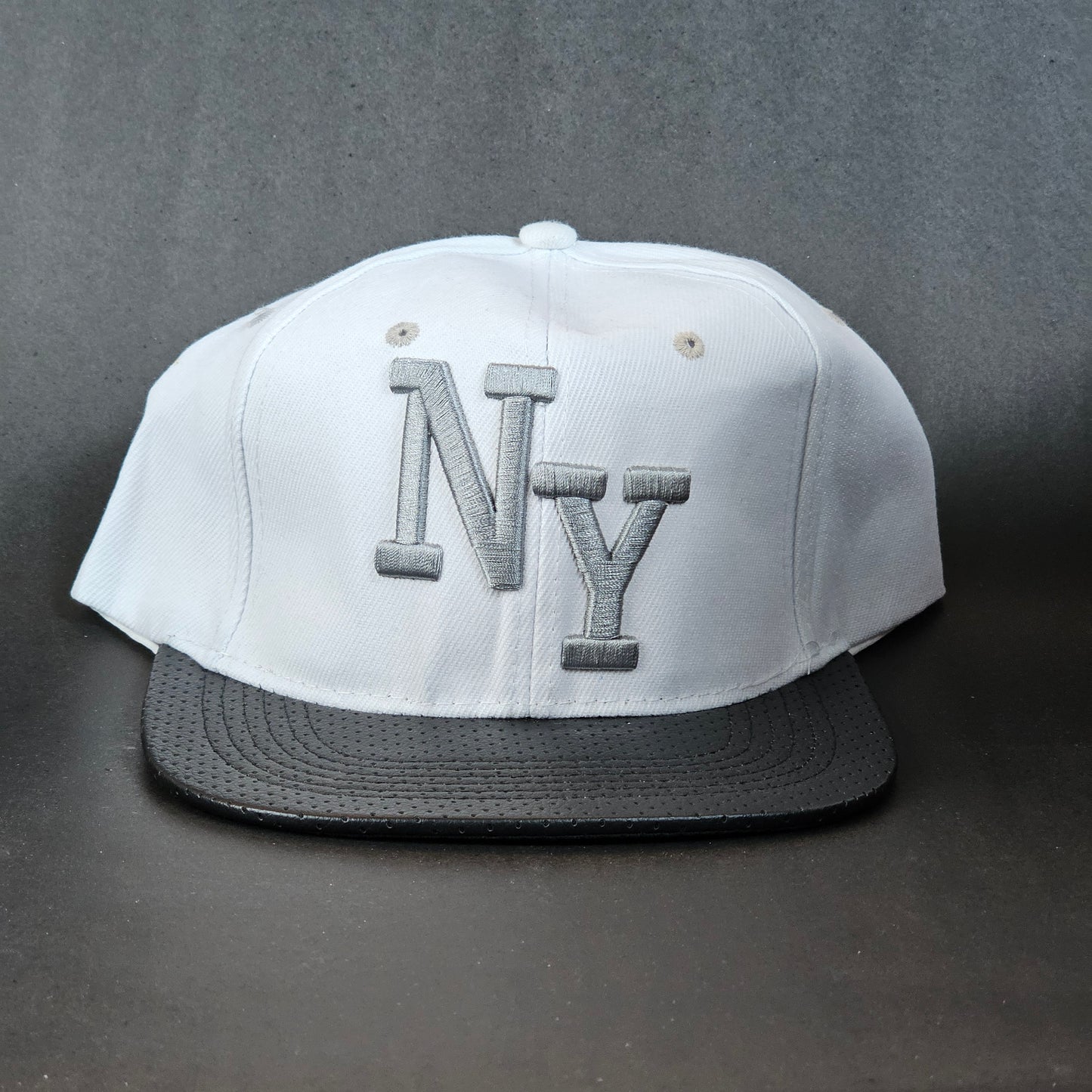 NY - Black/White - Snapback