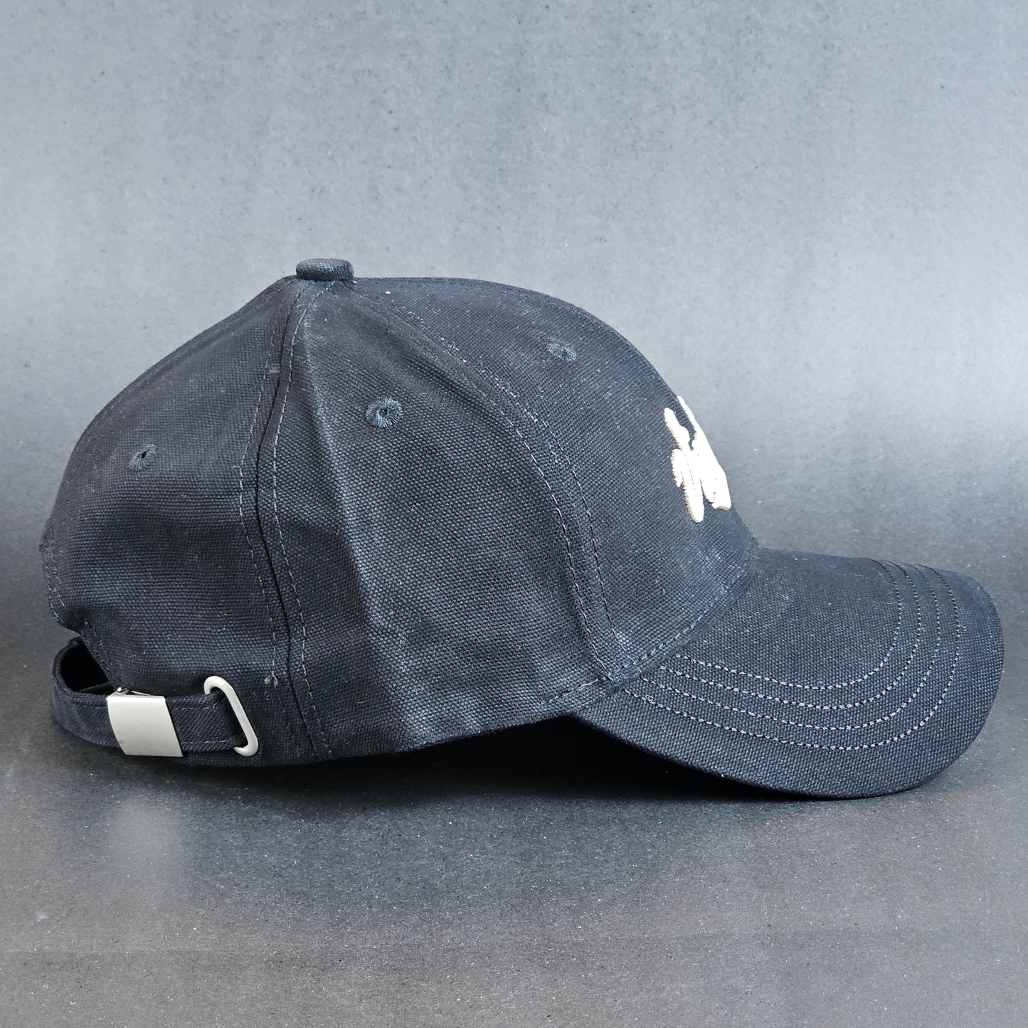 Vintage Embroidered - Latch Cap
