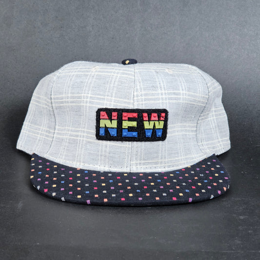 NEW - Black/White - Snapback
