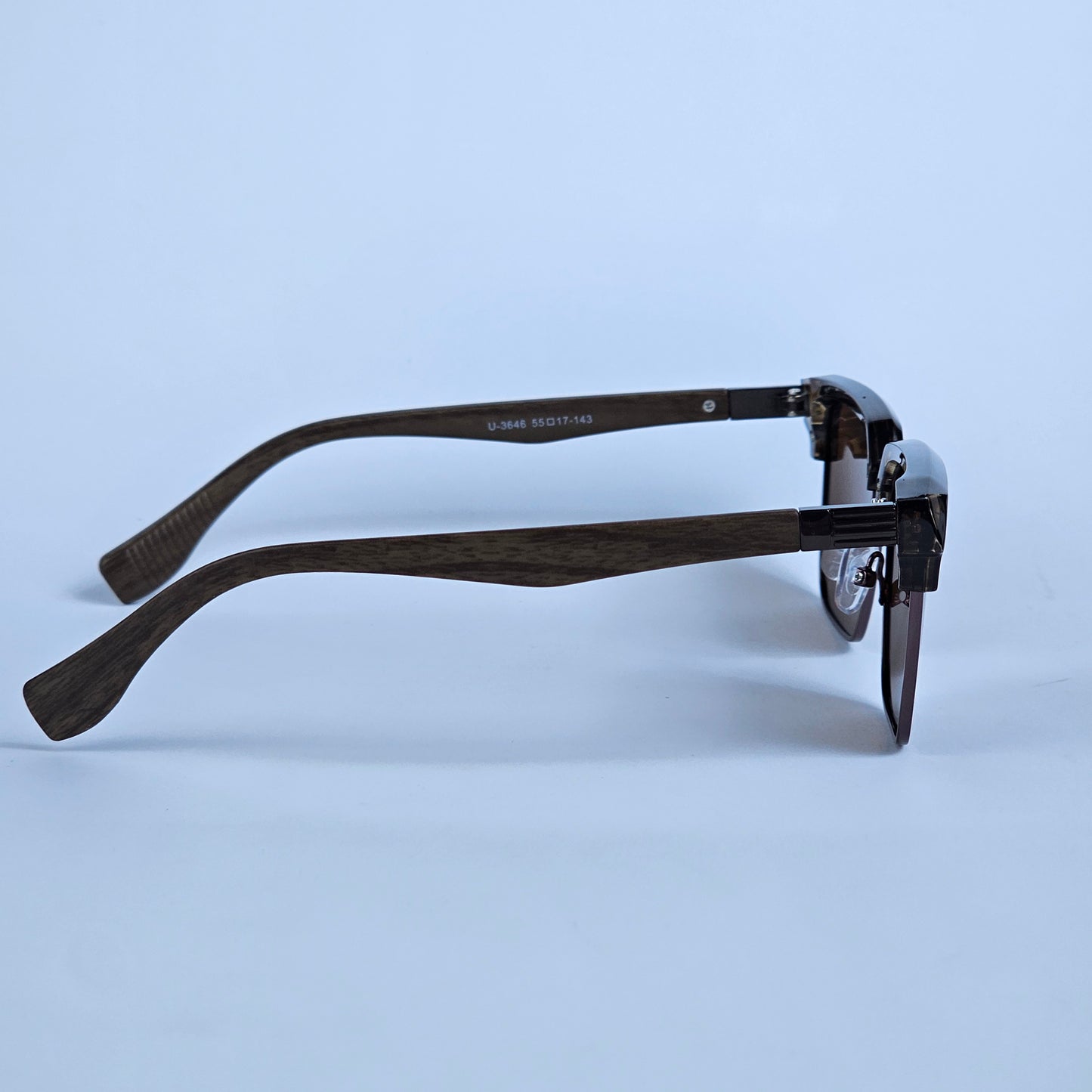 Angular Wood - Unjaded - U3646