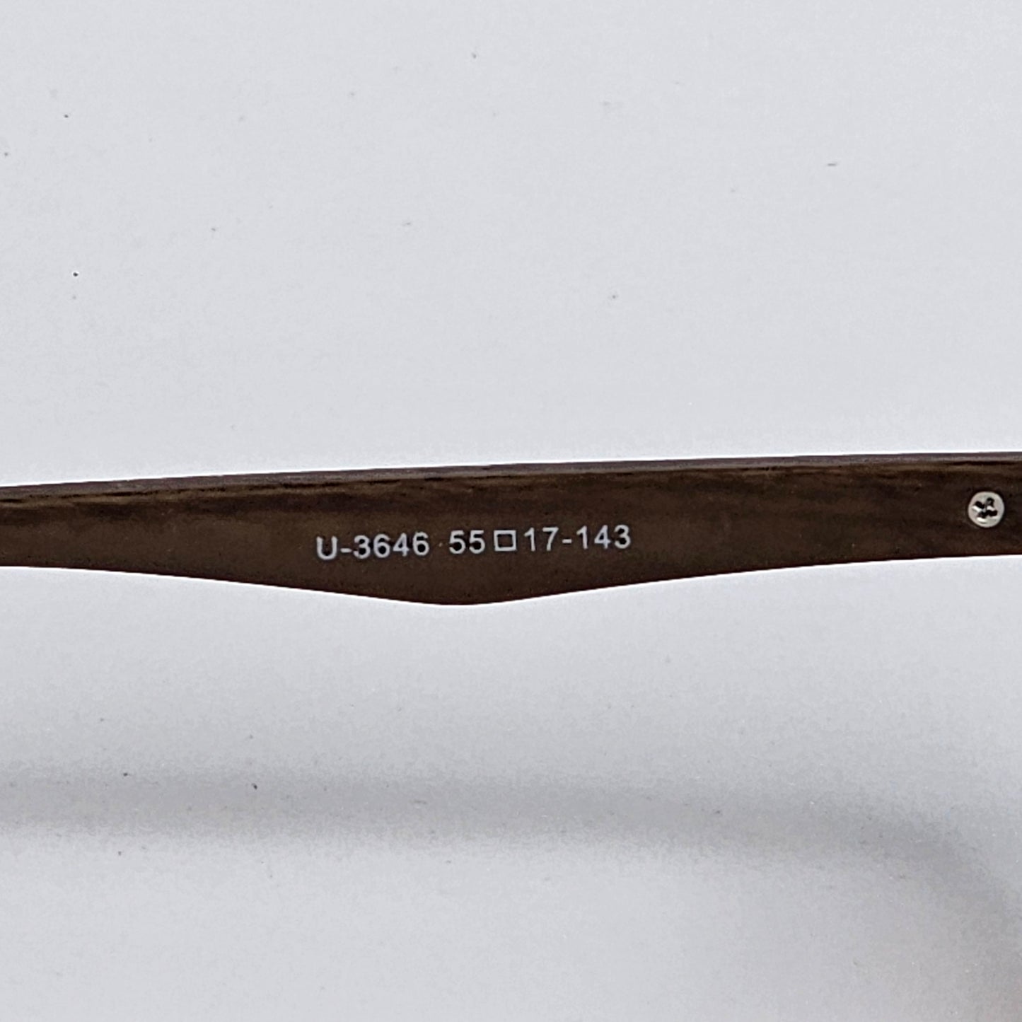 Angular Wood - Unjaded - U3646