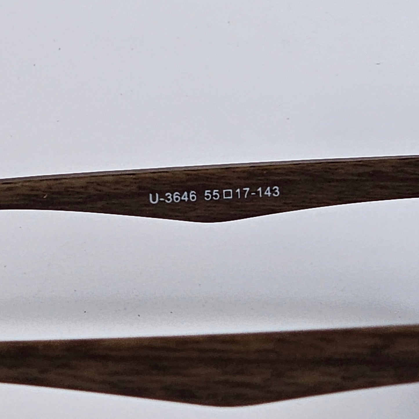 Angular Wood - Unjaded - U3646