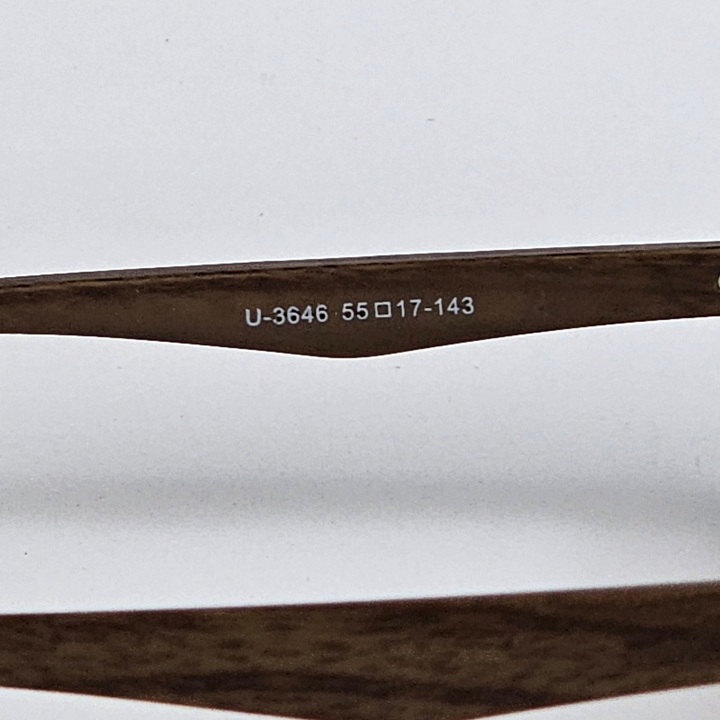 Angular Wood - Unjaded - U3646