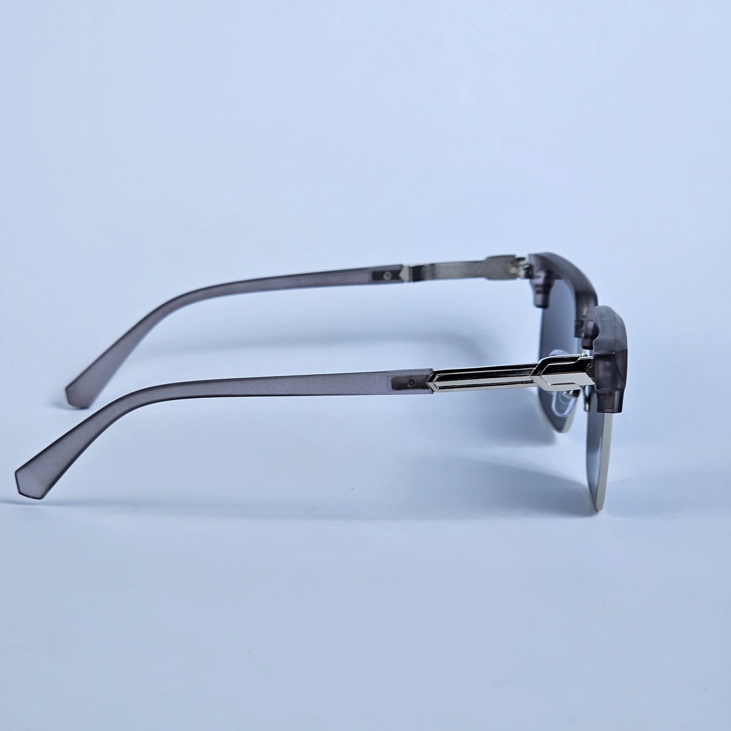 Angular Metal - Unjaded - U3641