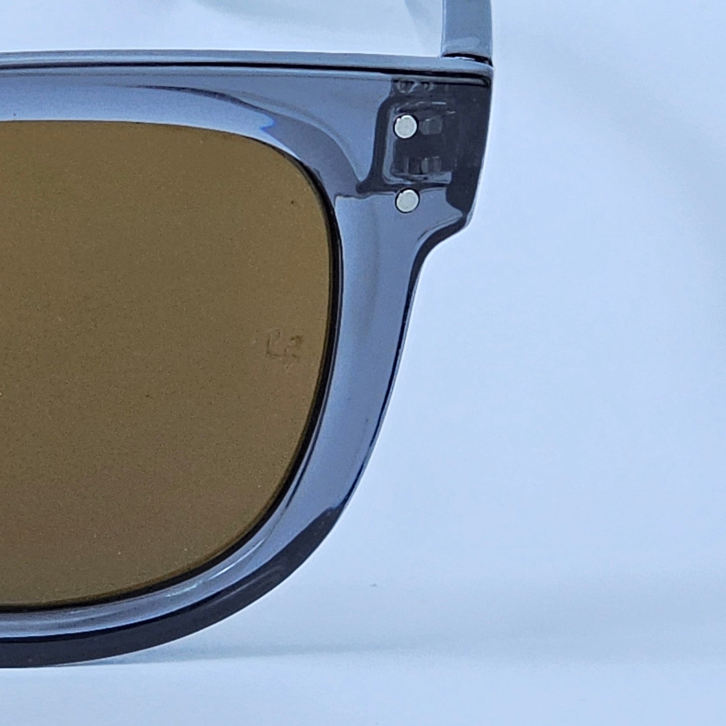 Wayfarer Reverse - RB - R0502 - Translucent/Brown