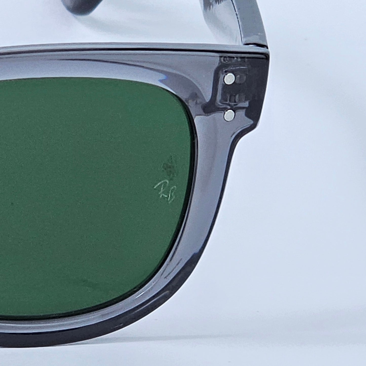 Wayfarer Reverse - RB - R0502 - Translucent/Green