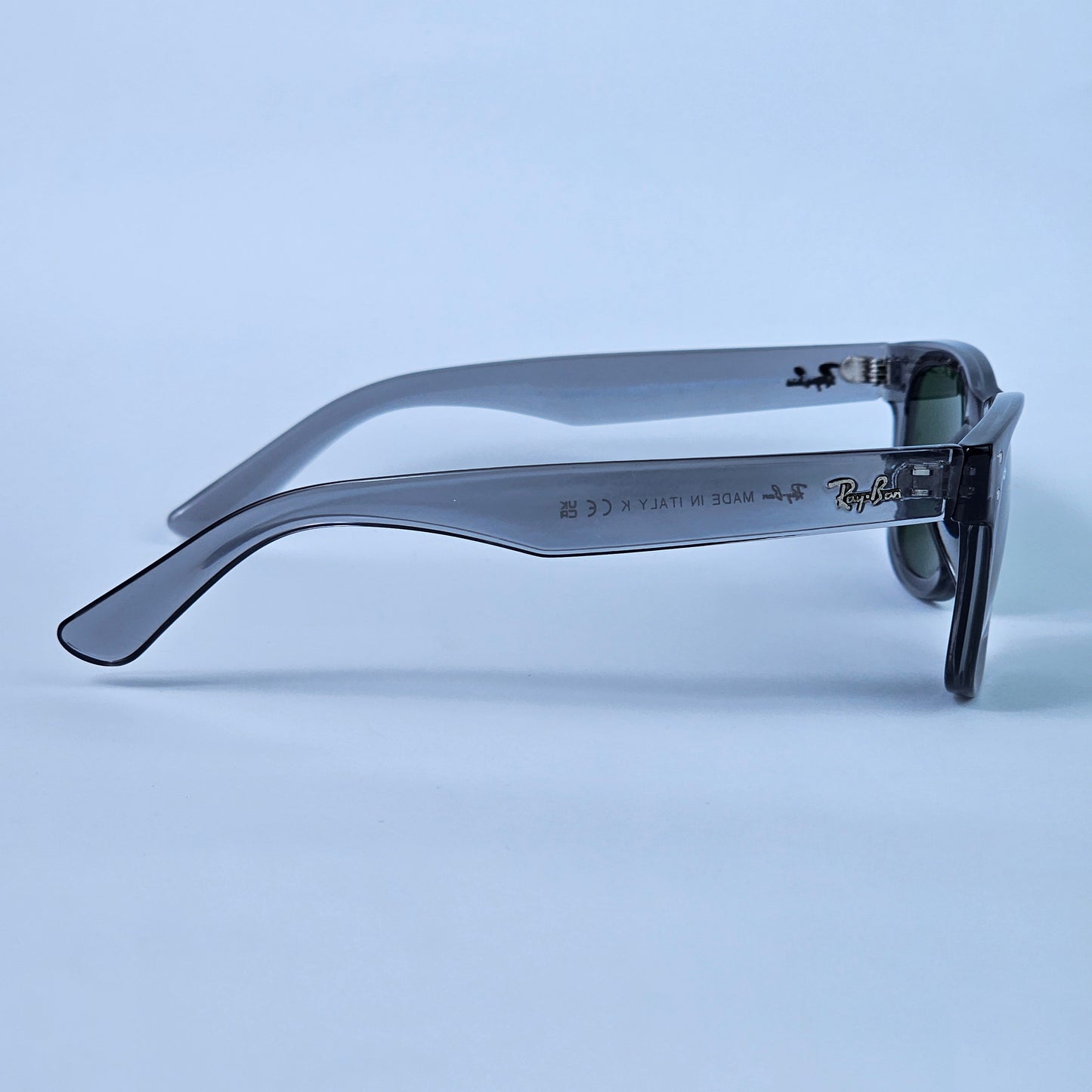 Wayfarer Reverse - RB - R0502 - Translucent/Green
