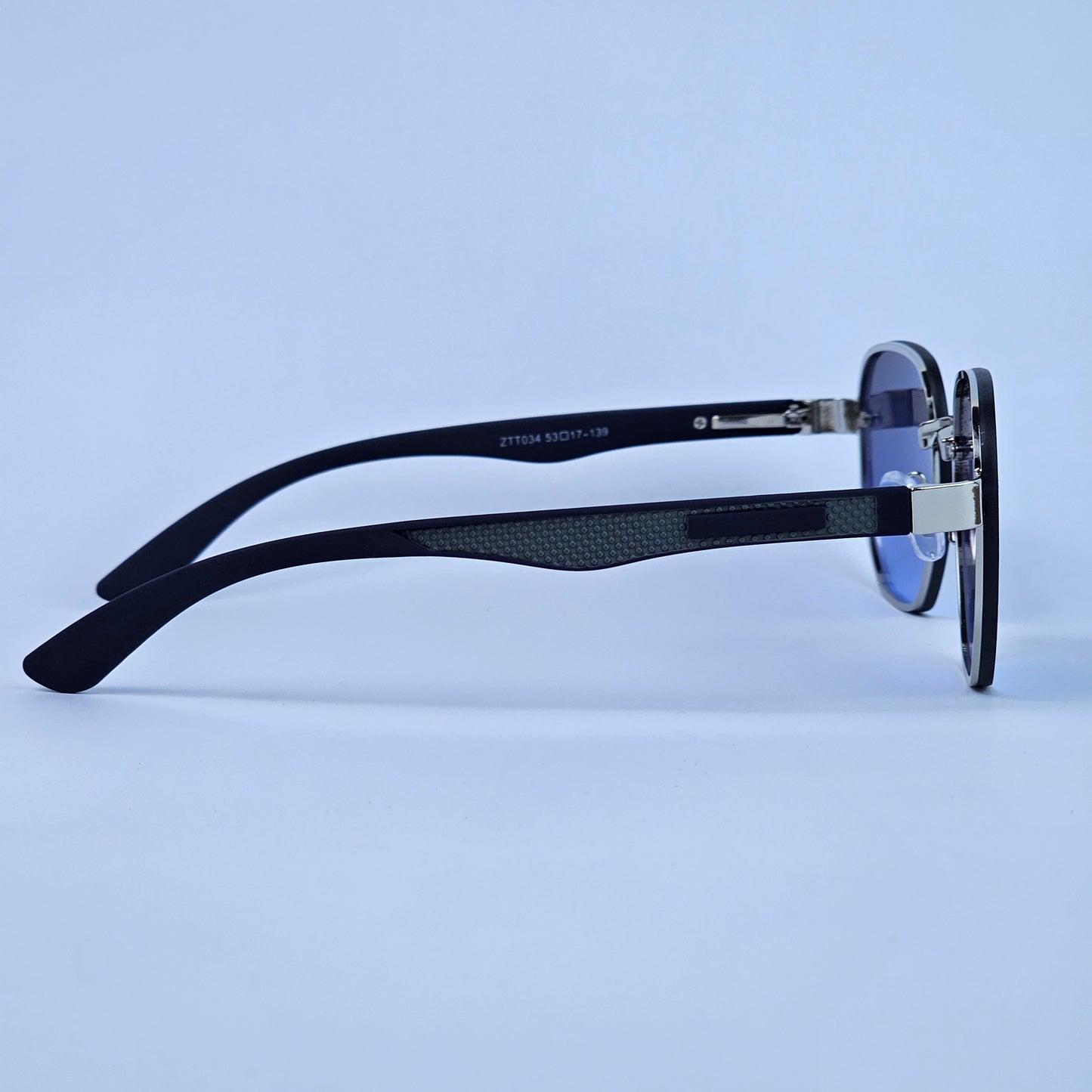 Framed - RB - ZTT034