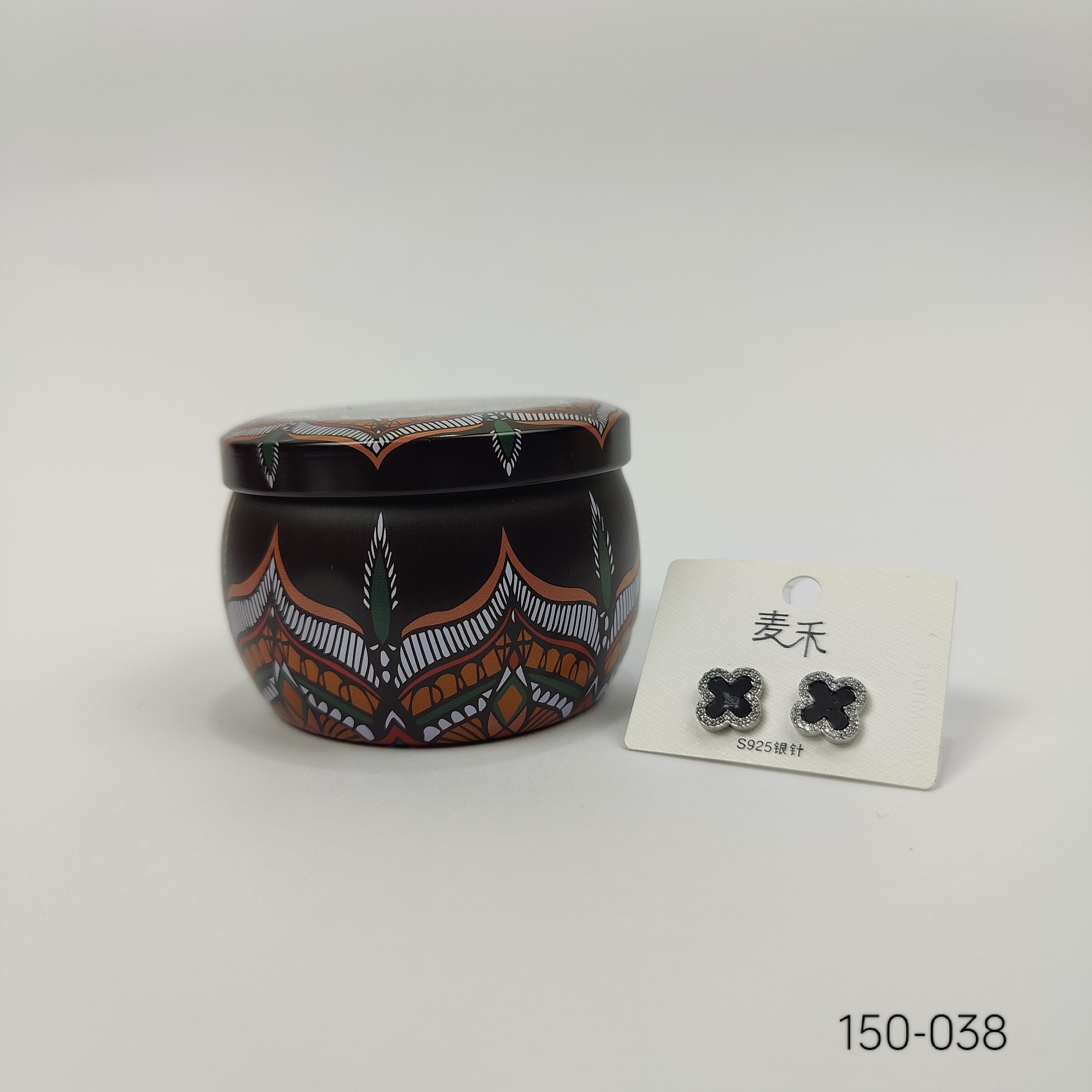 Black Petal Earrings - 150-038