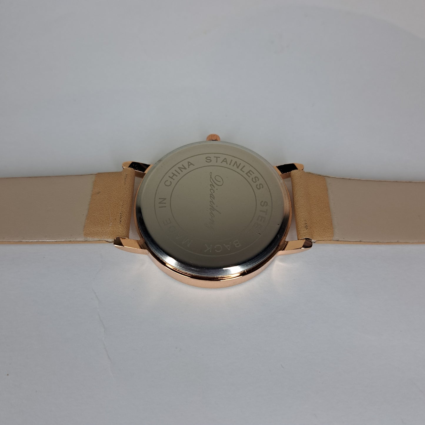 Comly - Gold - Beige Leather Strap