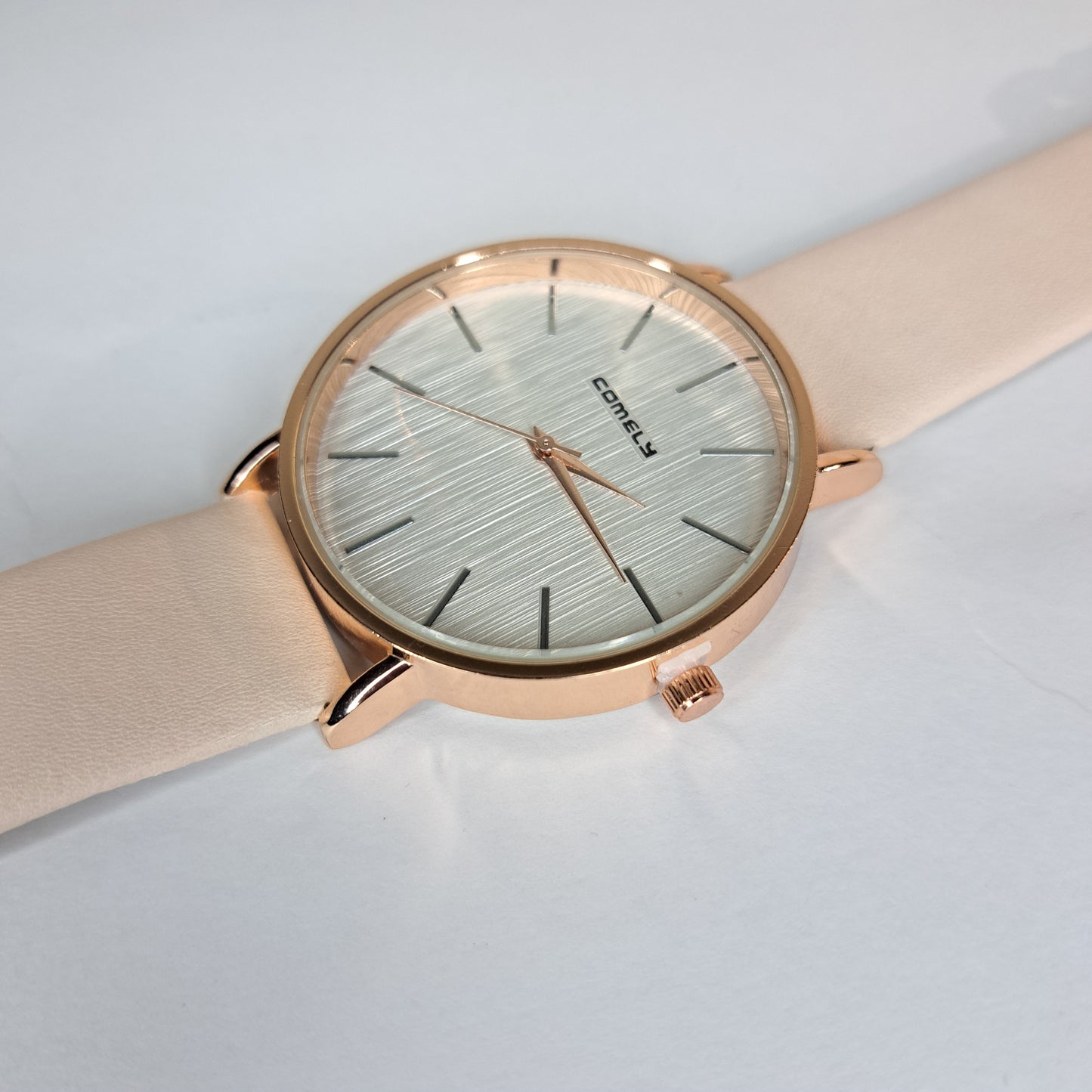 Comly - Gold - White Leather Strap
