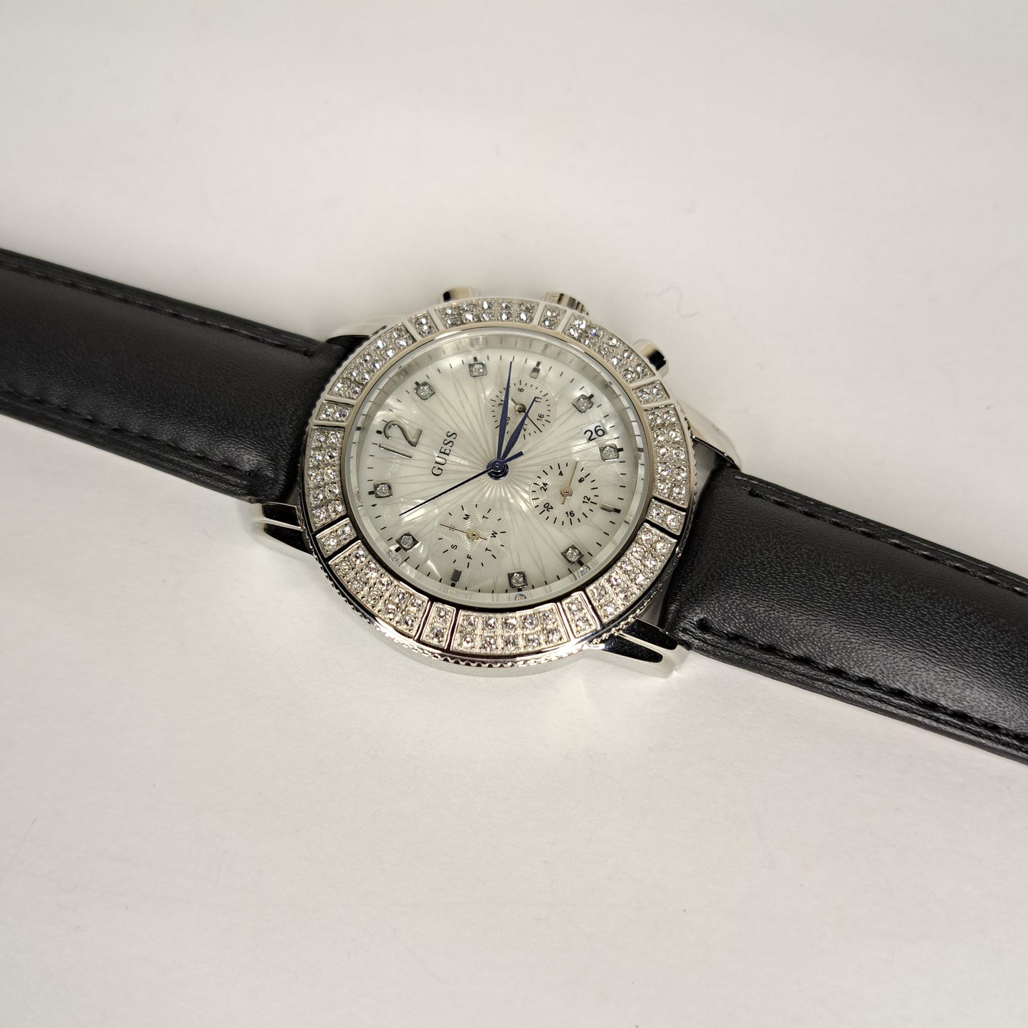 DIAMOND GUESS - Silver - Black Genuine Leather Strap